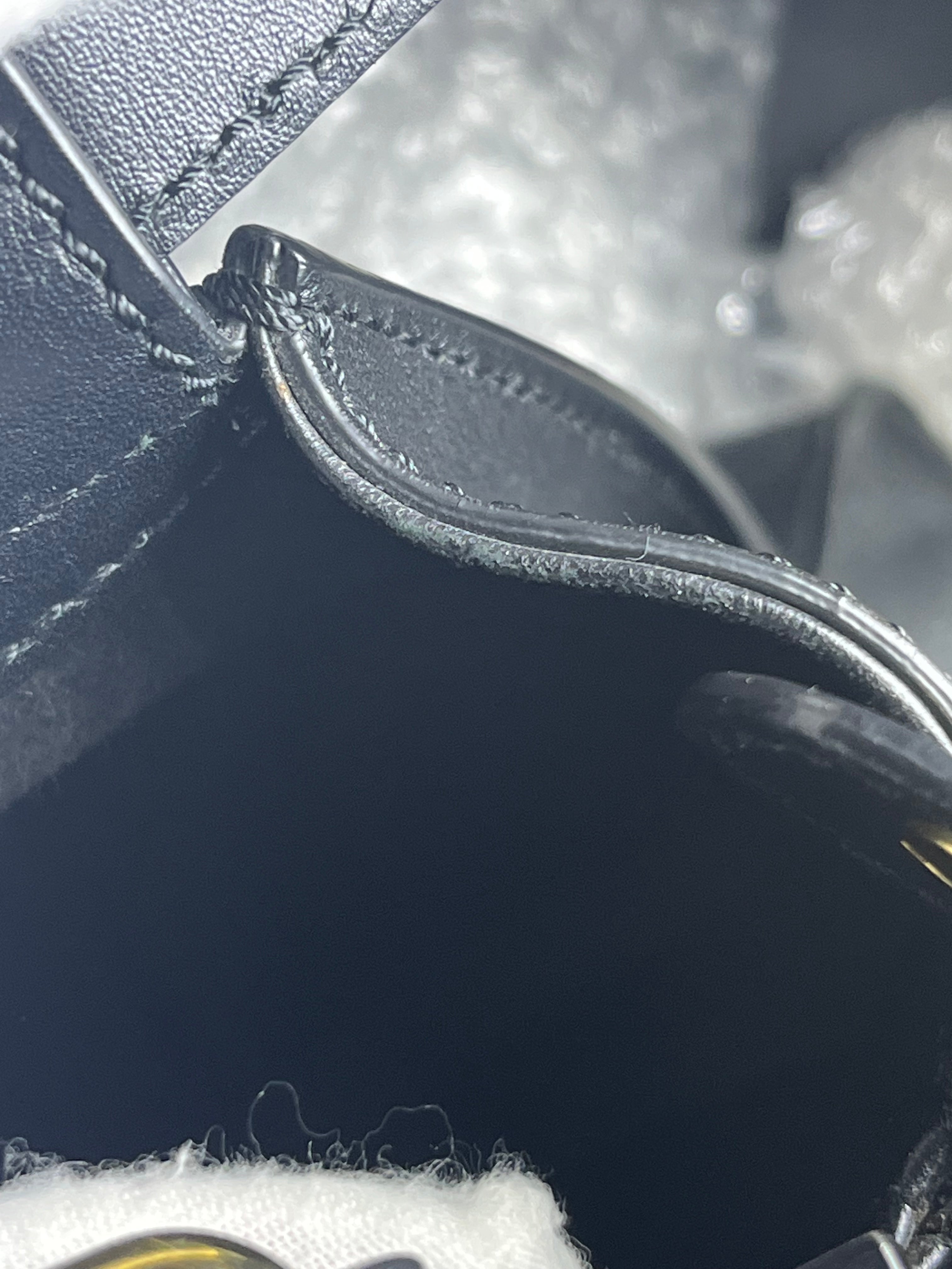 Peekaboo Hand Bag Medium in Black Shiny Calfskin Leather | Purse Maison Luxury Bags Shop