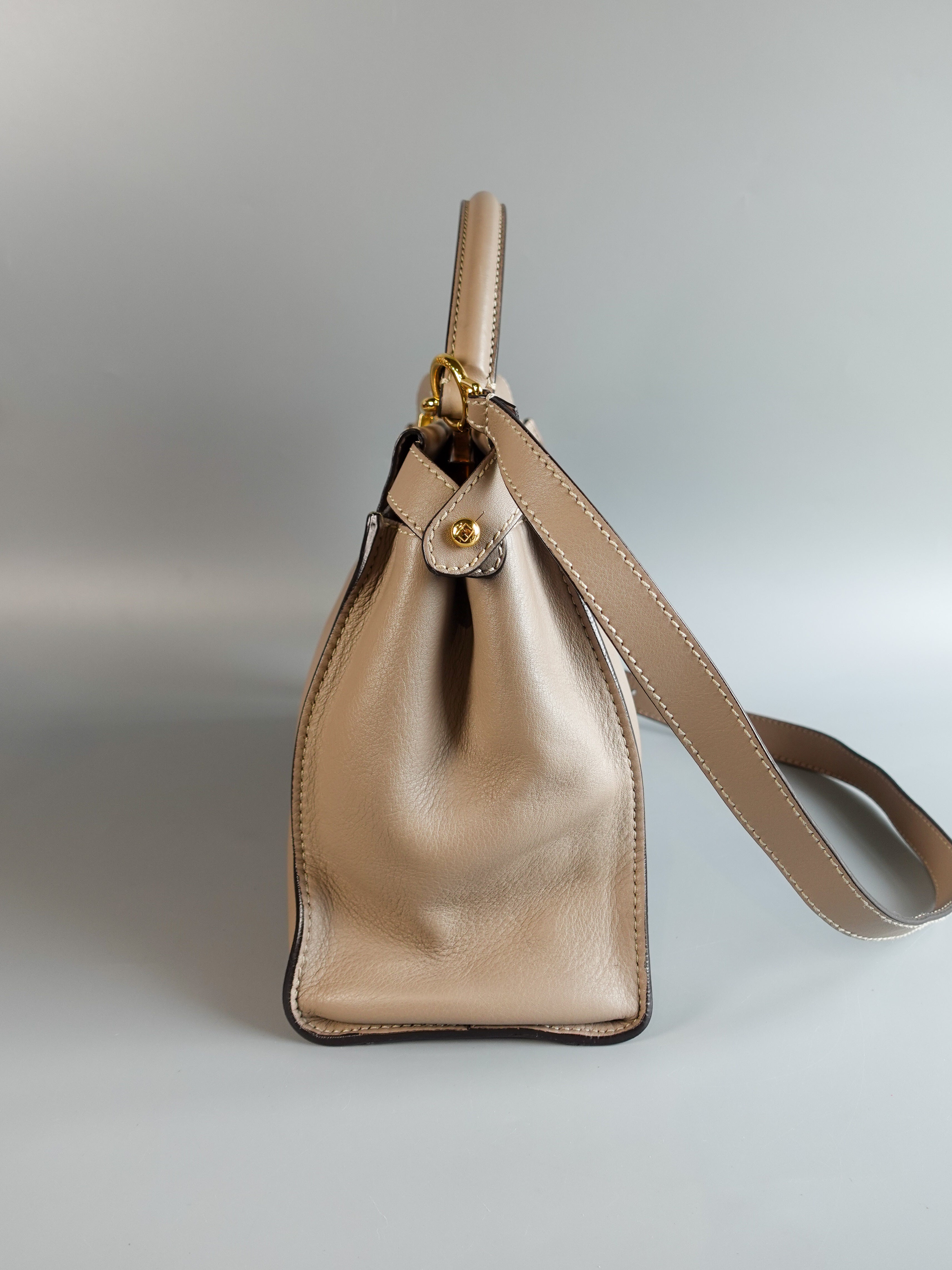 Peekaboo Medium in Gray Leather | Purse Maison Luxury Bags Shop