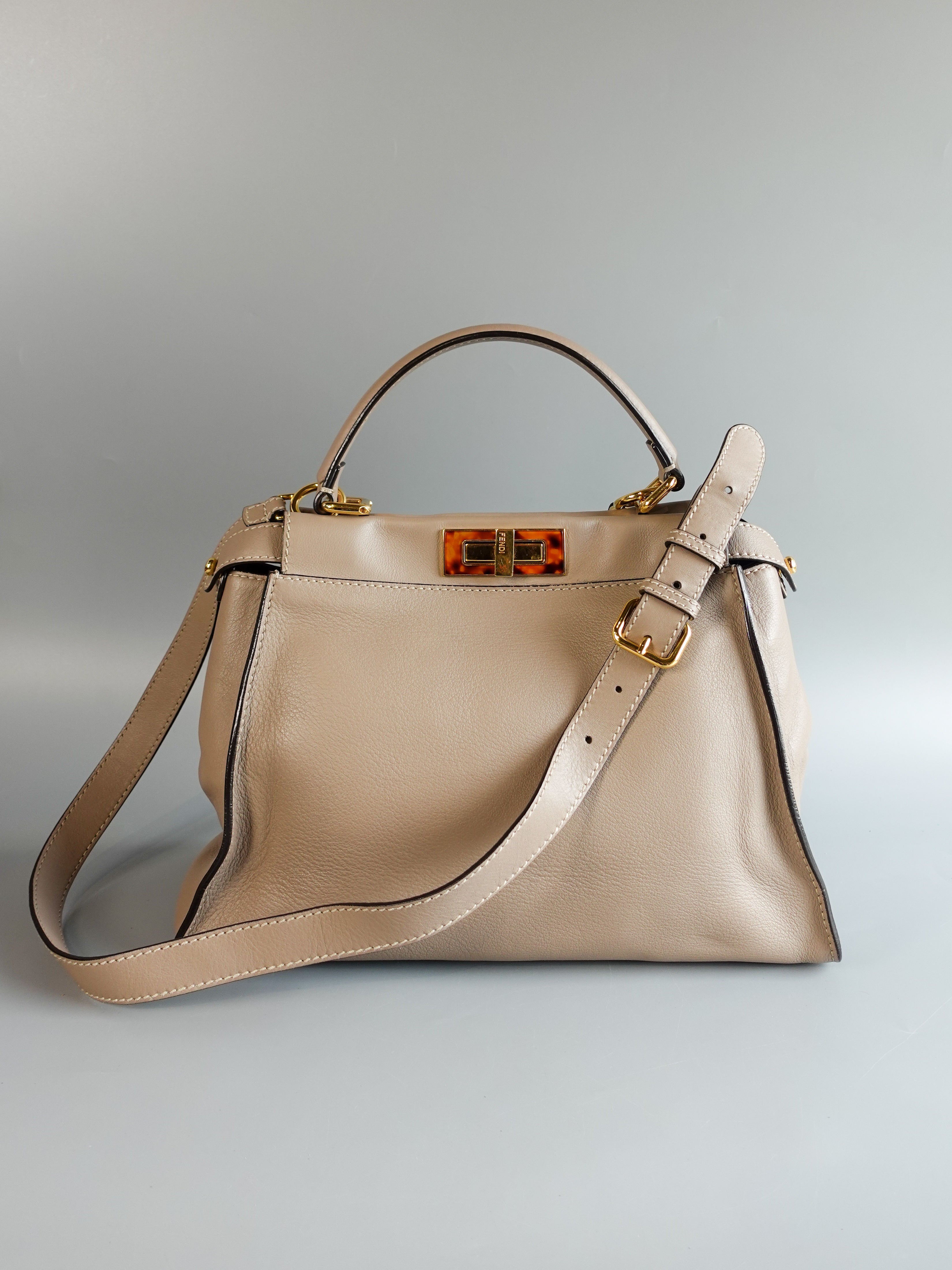 Peekaboo Medium in Gray Leather | Purse Maison Luxury Bags Shop