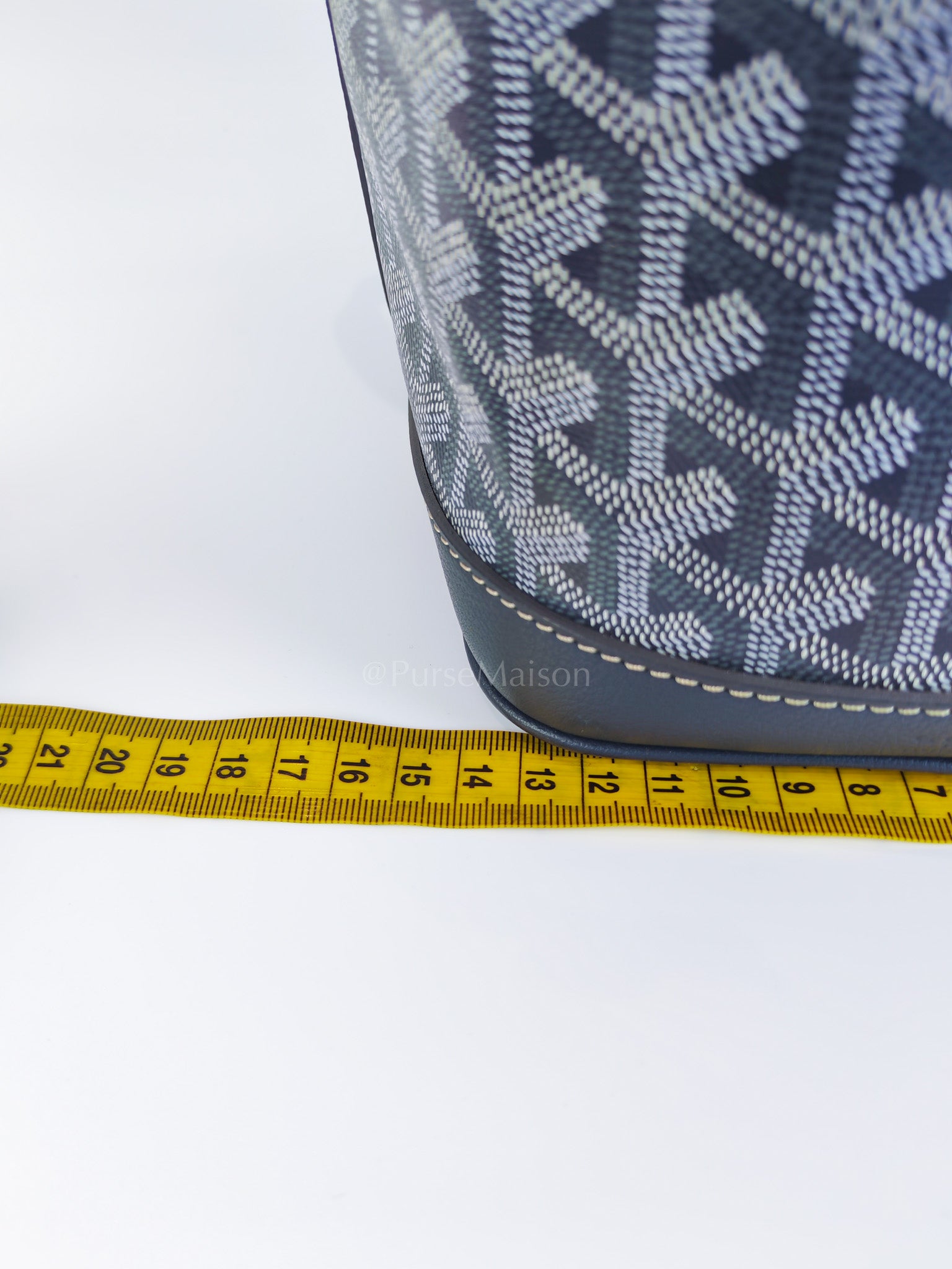 Petit Flot Bucket Sling Bag PM in Gray/Gris Goyardine Canvas | Purse Maison Luxury Bags Shop