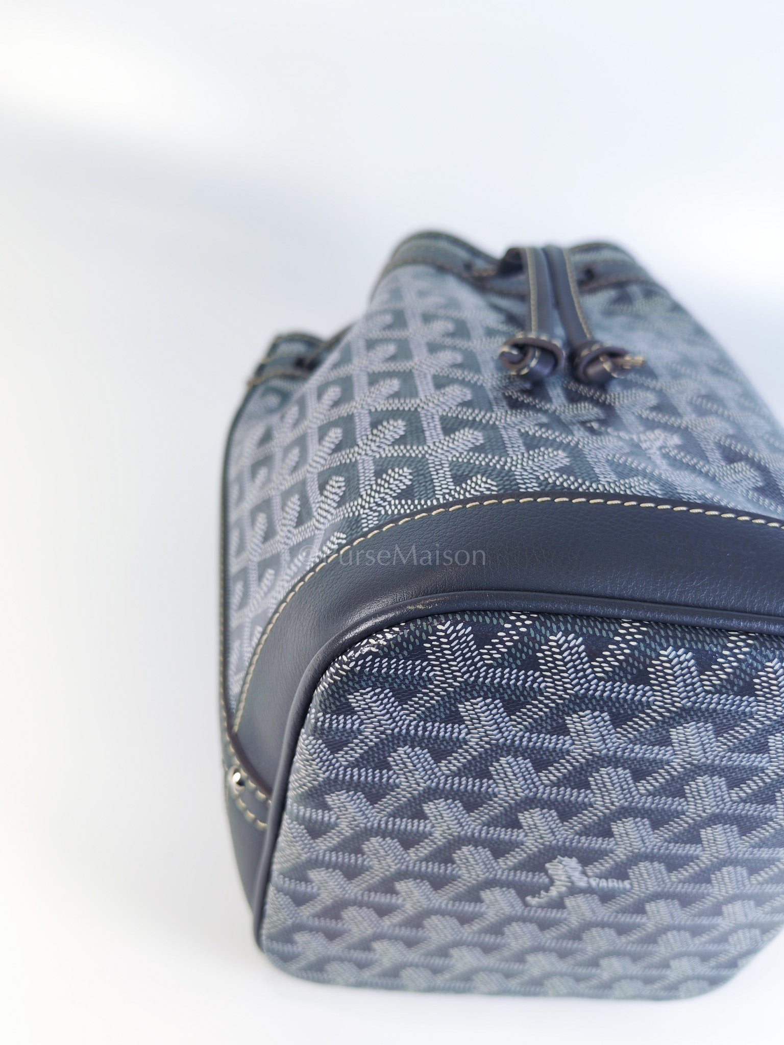 Petit Flot Bucket Sling Bag PM in Gray/Gris Goyardine Canvas | Purse Maison Luxury Bags Shop