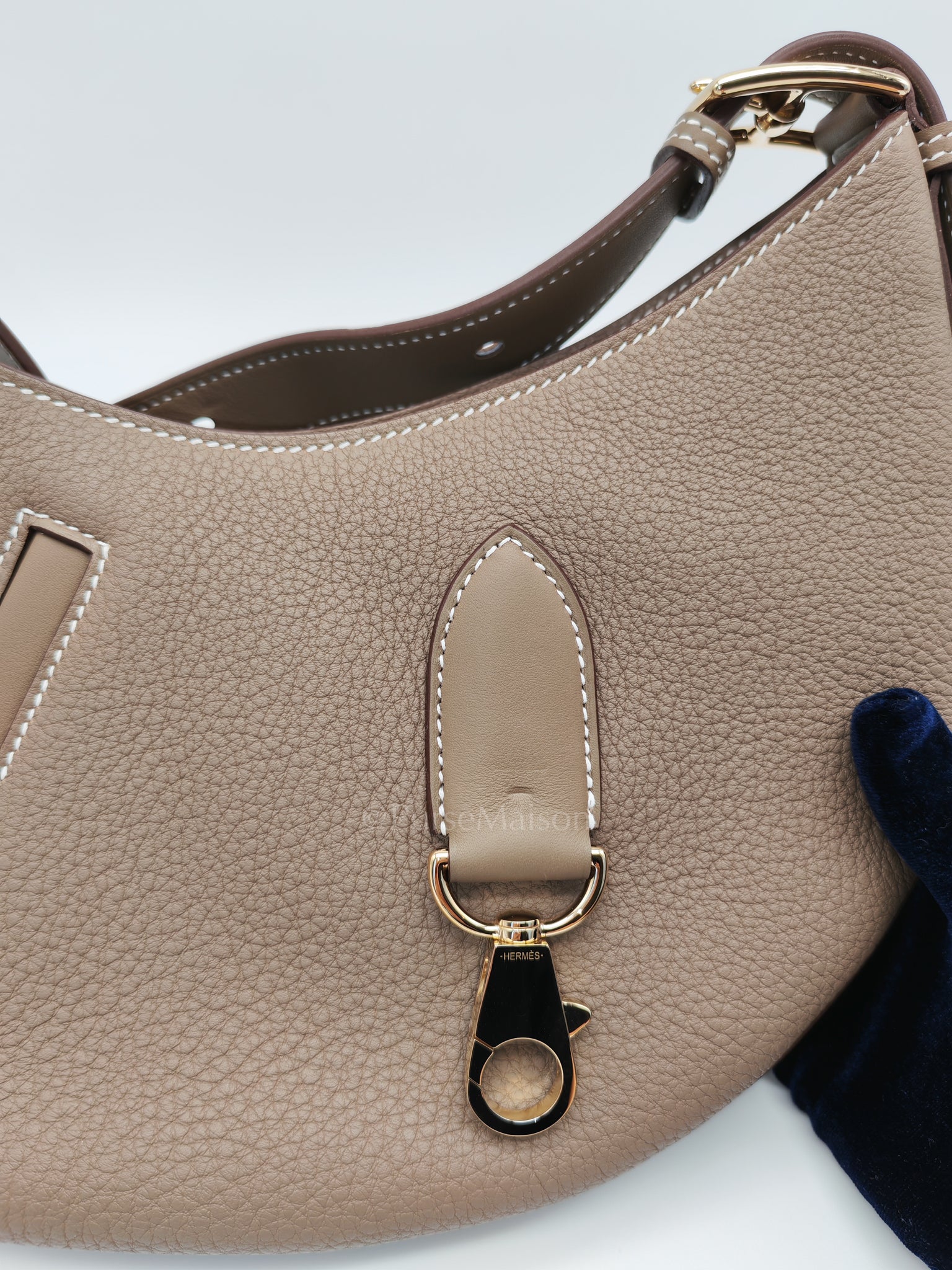 Petite Arcon Etoupe Togo and Swift Leather in Gold Hardware Stamp W (2024) | Purse Maison Luxury Bags Shop