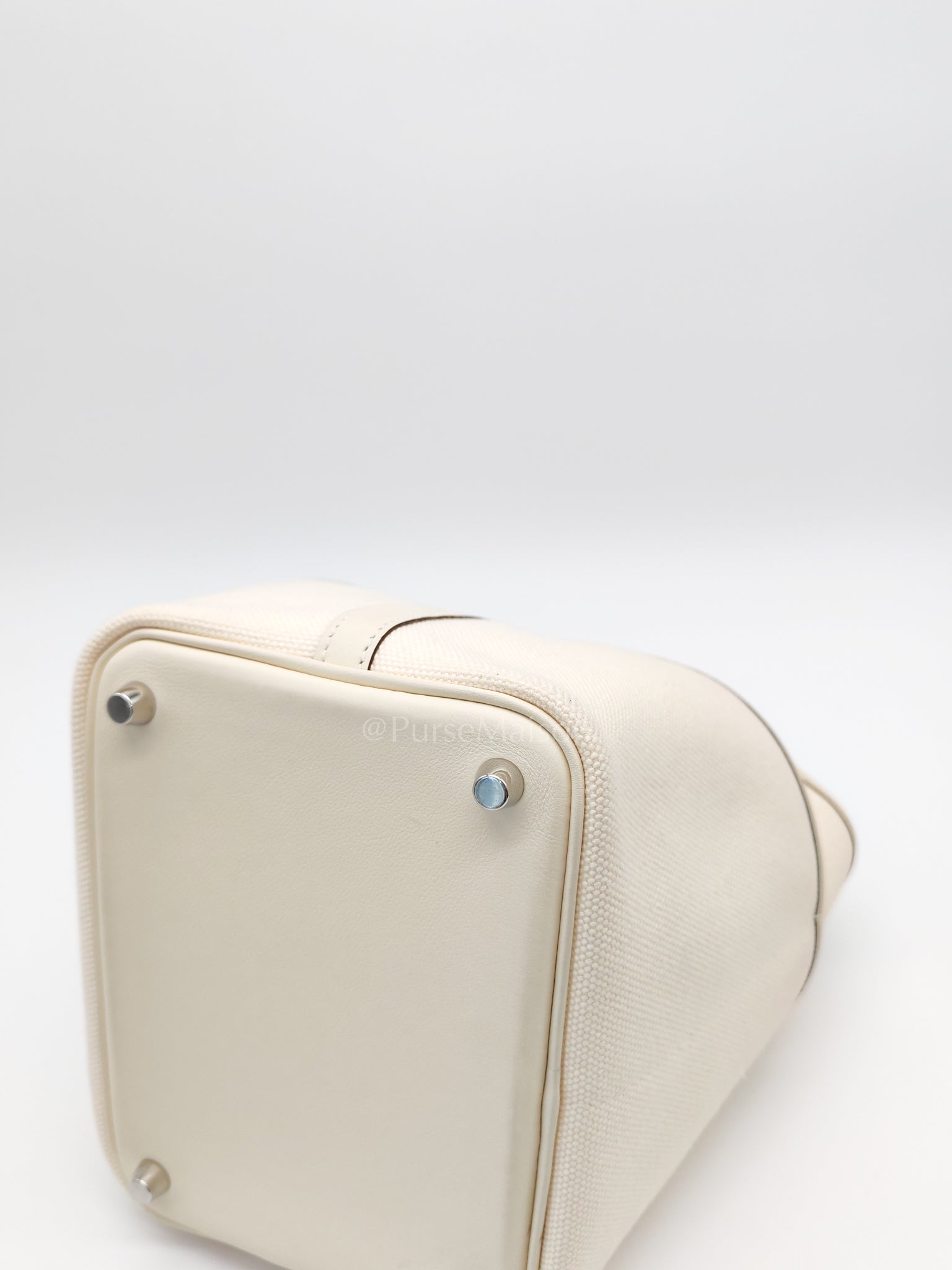 Picotin 18 Cargo in Nata Canvas and Palladium Hardware Stamp W (2024) | Purse Maison Luxury Bags Shop