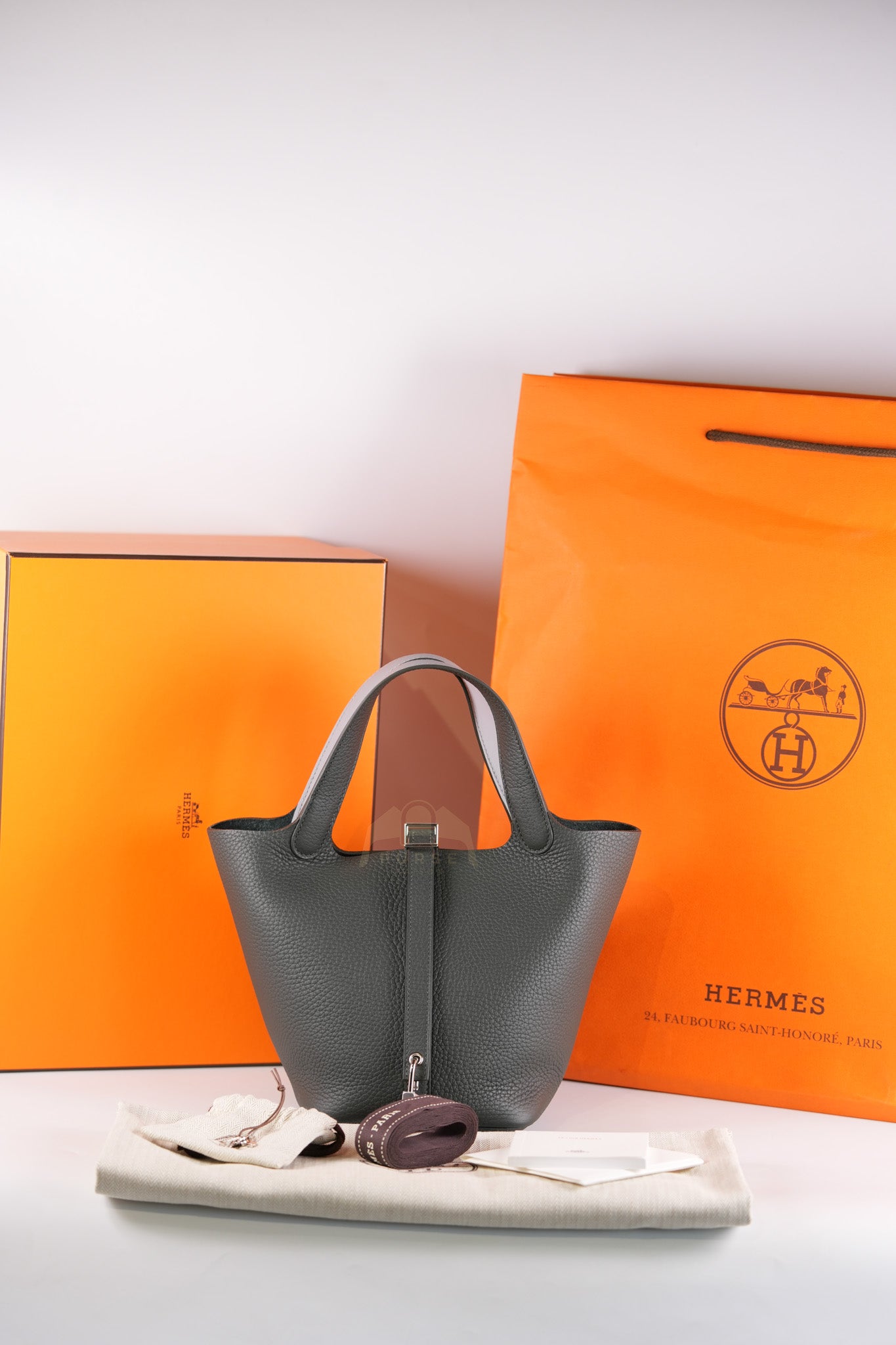 Picotin 18 in Vert Mangrove Clemence Leather Palladium Hardware (Stamp K) | Purse Maison Luxury Bags Shop