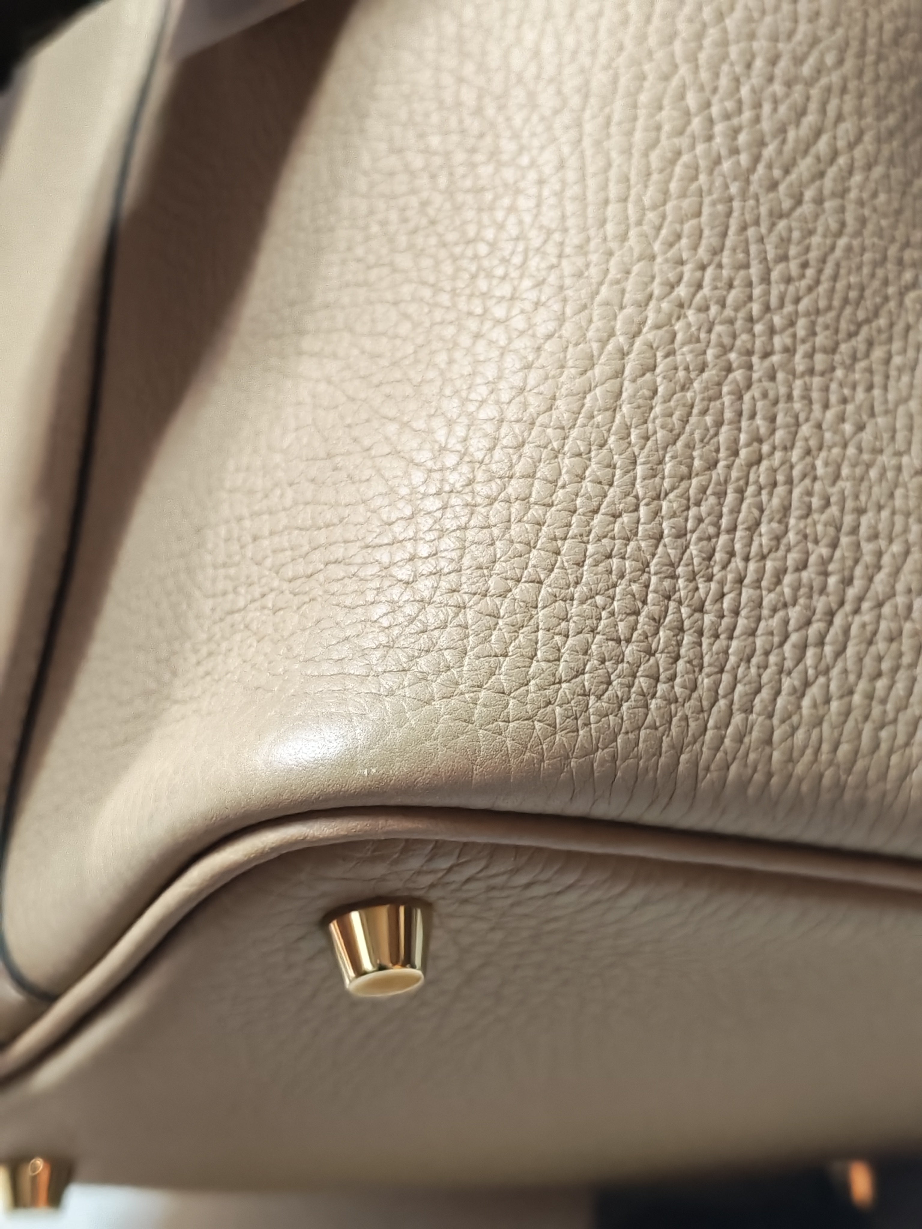Picotin 18 Trench in Clemence Leather and Gold Hardware Stamp Z (2021) | Purse Maison Luxury Bags Shop