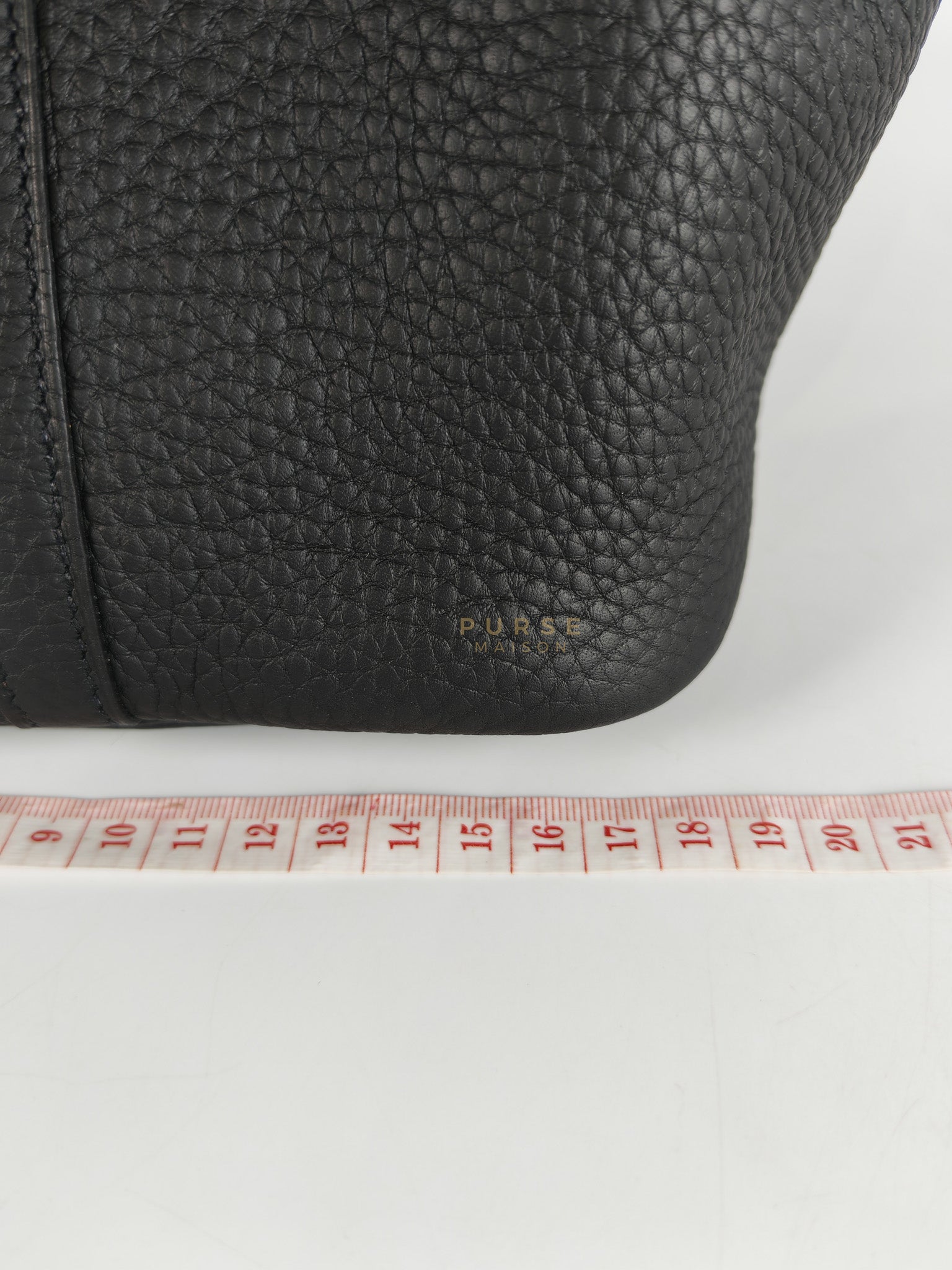 Picotin 22 in Black Clemence Leather and Gold Hardware Stamp K (2025) | Purse Maison Luxury Bags Shop