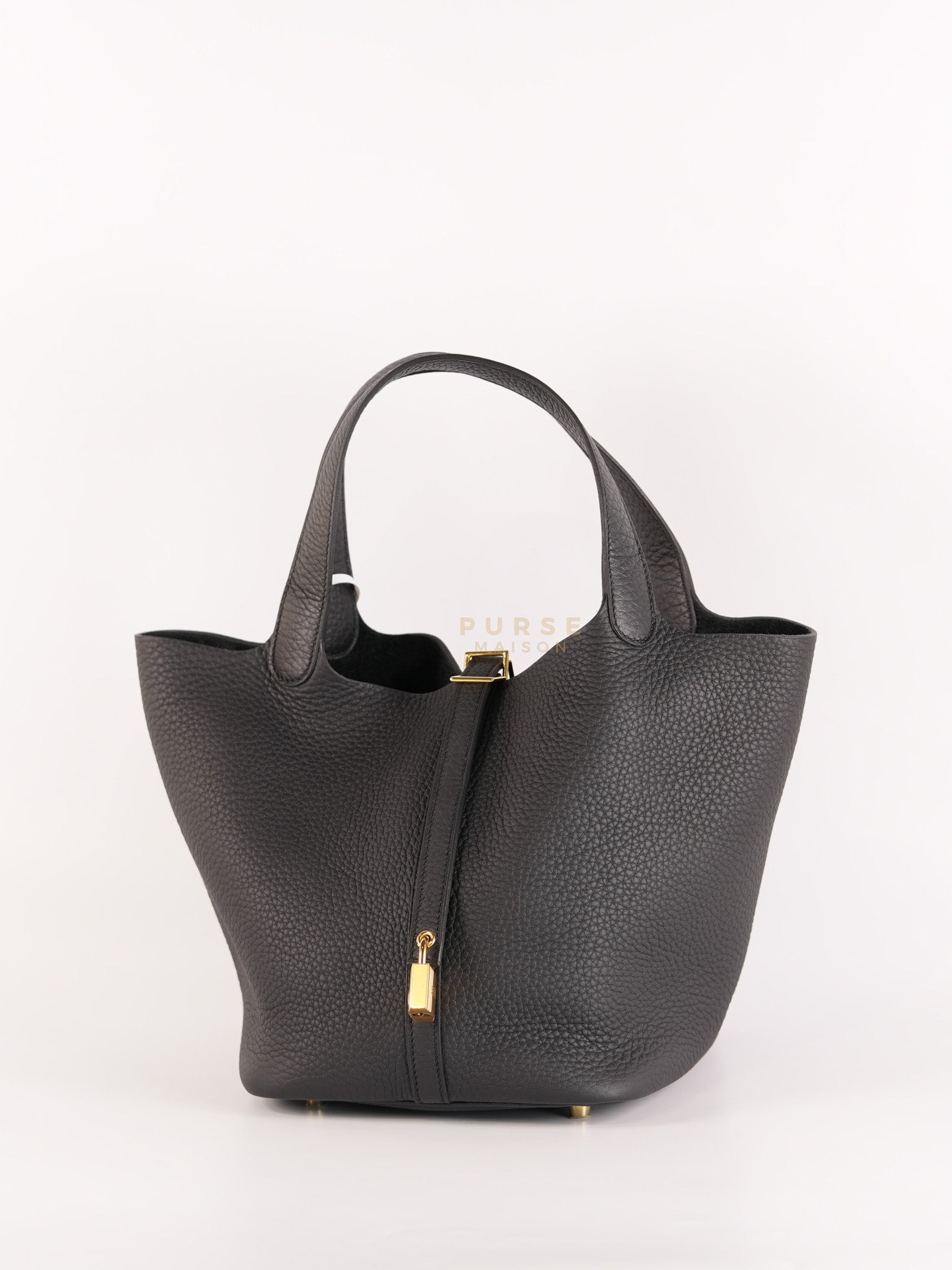 Picotin 22 in Black Clemence Leather and Gold Hardware Stamp K (2025) | Purse Maison Luxury Bags Shop