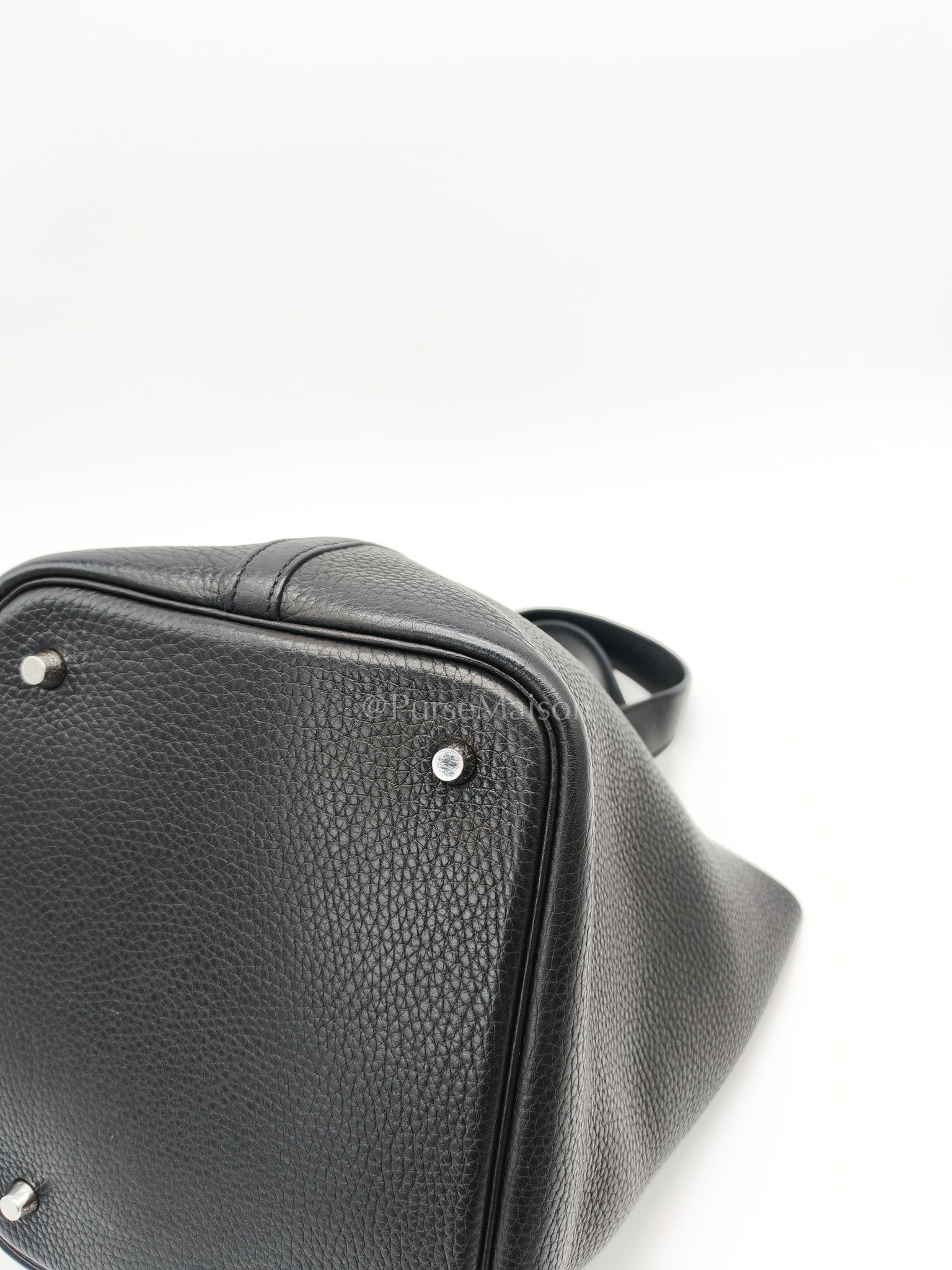 Picotin 22 in Black Clemence Leather and Palladium Hardware Stamp T (2015) | Purse Maison Luxury Bags Shop