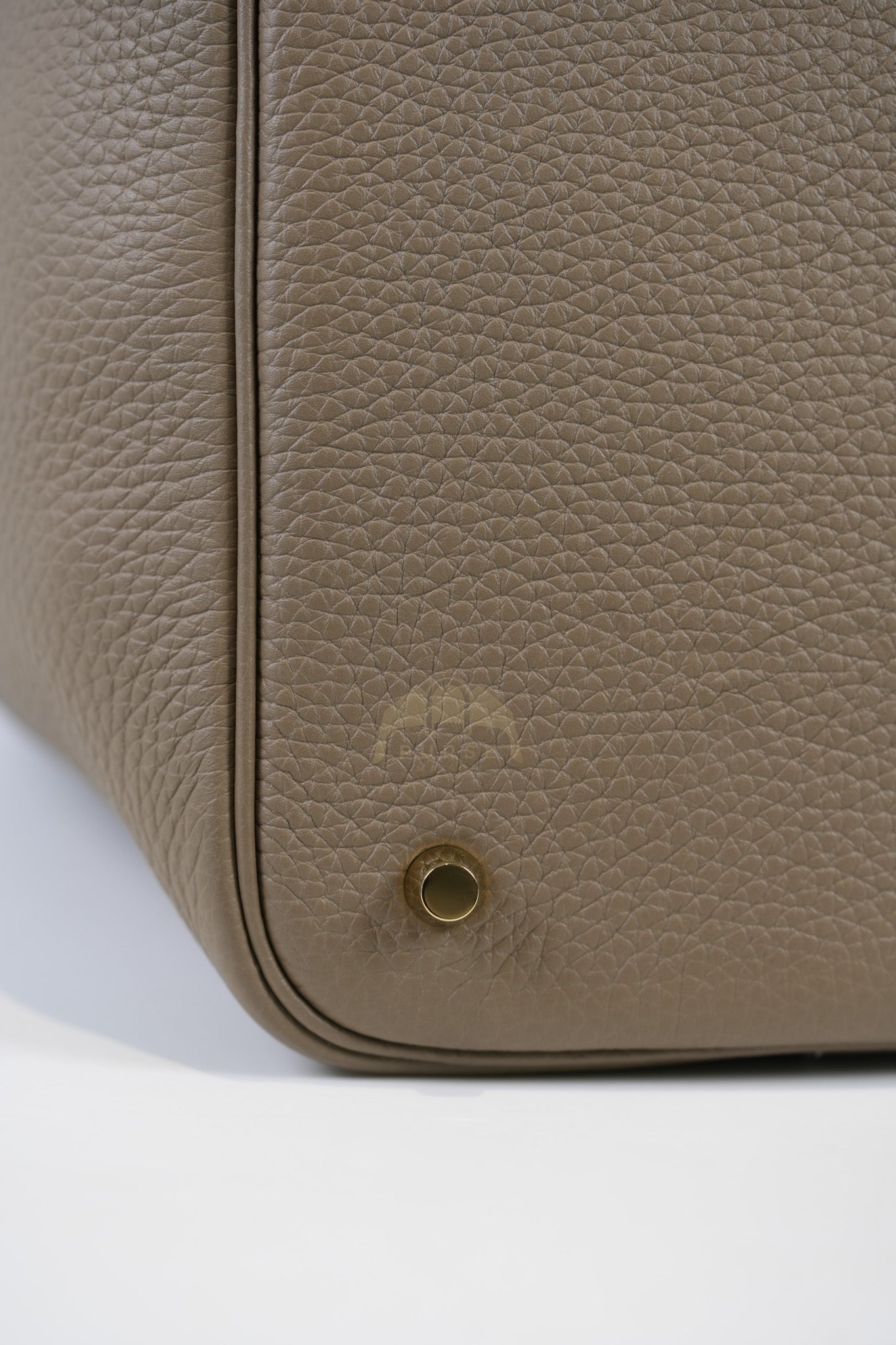 Picotin 22 in Etoupe Clemence Leather Gold Hardware Stamp W(2024) | Purse Maison Luxury Bags Shop