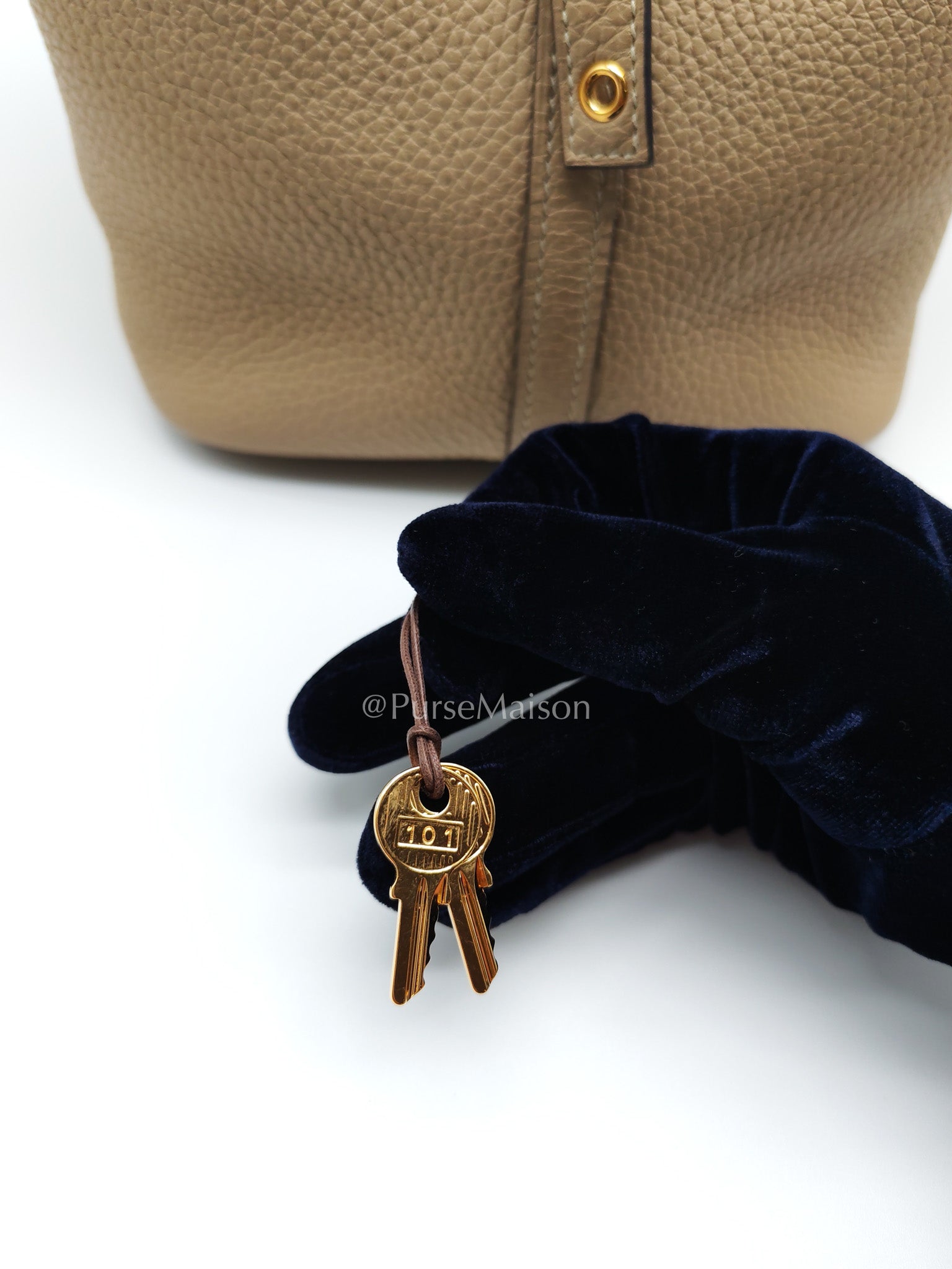 Picotin 22 Trench in Clemence Leather and Gold Hardware Stamp U (2022) | Purse Maison Luxury Bags Shop