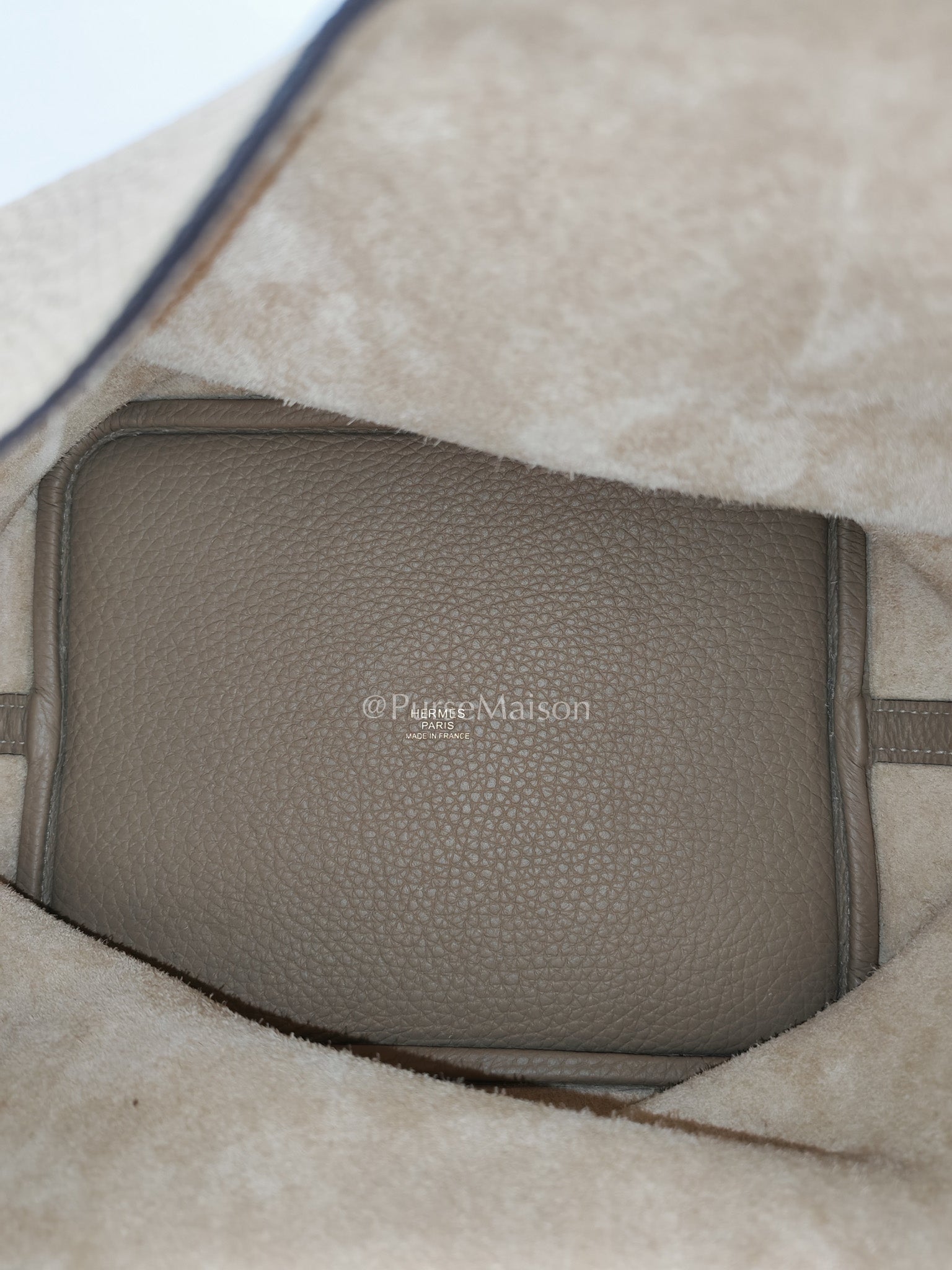 Picotin 22 Trench in Clemence Leather and Gold Hardware Stamp U (2022) | Purse Maison Luxury Bags Shop