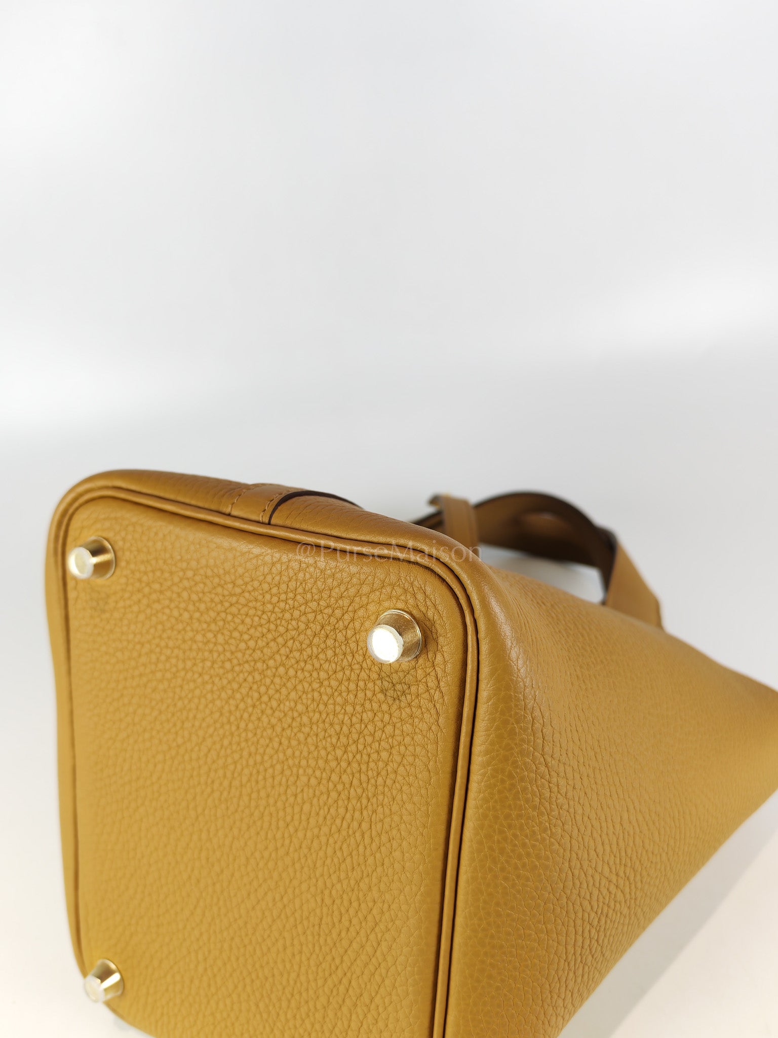 Picotin Lock 18 in Biscuit Clemence Leather Gold Hardware Stamp U(2022) | Purse Maison Luxury Bags Shop