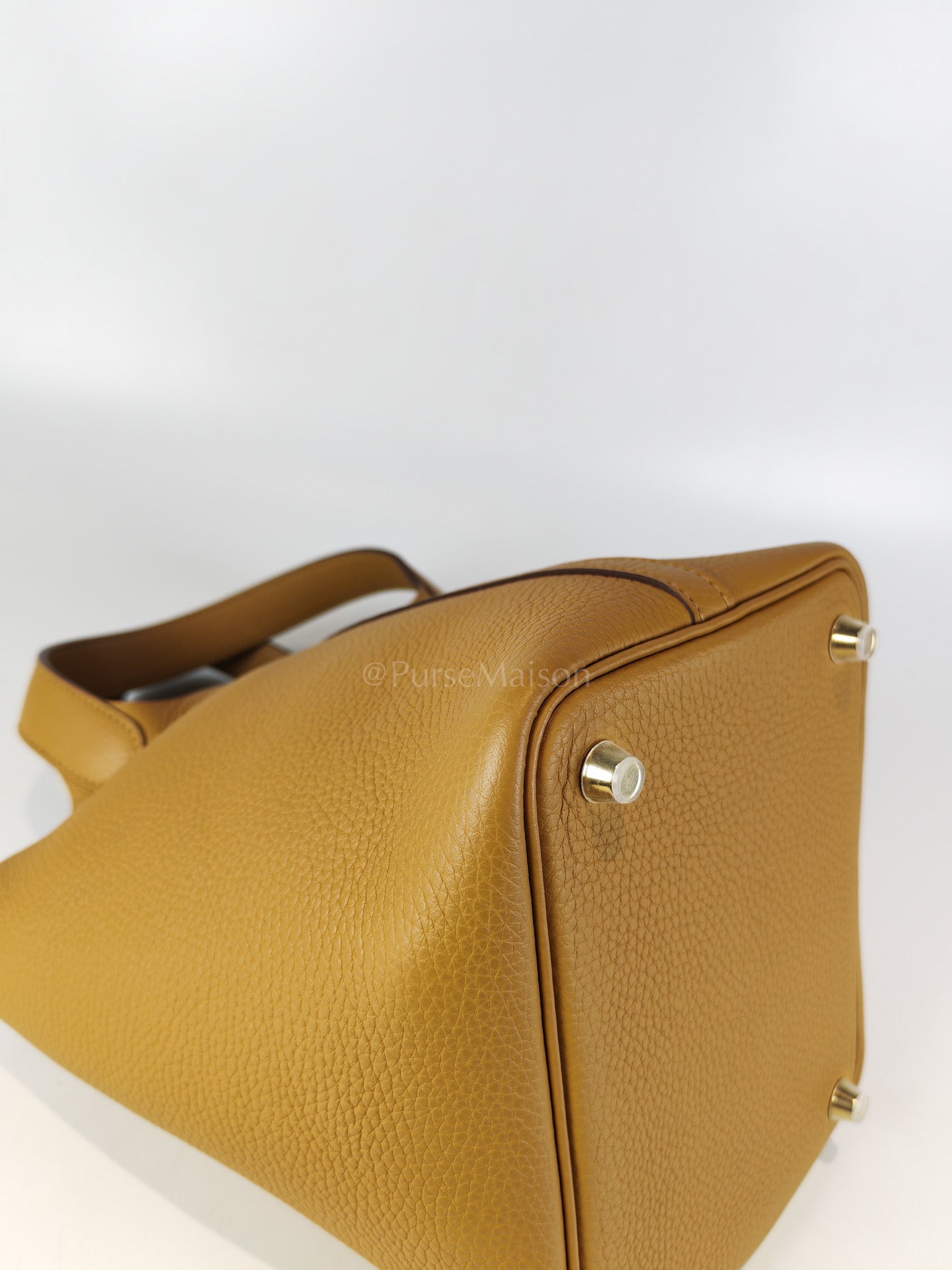 Picotin Lock 18 in Biscuit Clemence Leather Gold Hardware Stamp U(2022) | Purse Maison Luxury Bags Shop