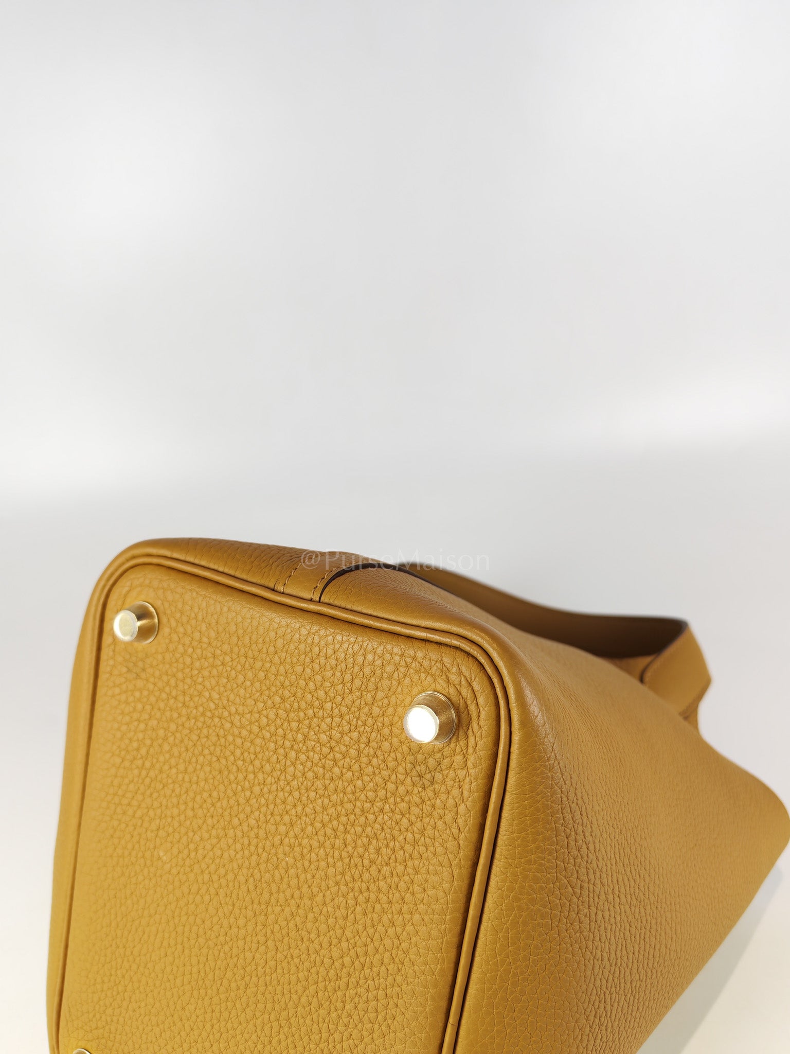 Picotin Lock 18 in Biscuit Clemence Leather Gold Hardware Stamp U(2022) | Purse Maison Luxury Bags Shop