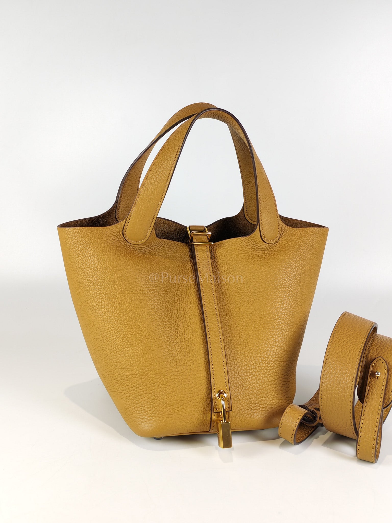 Picotin Lock 18 in Biscuit Clemence Leather Gold Hardware Stamp U(2022) | Purse Maison Luxury Bags Shop