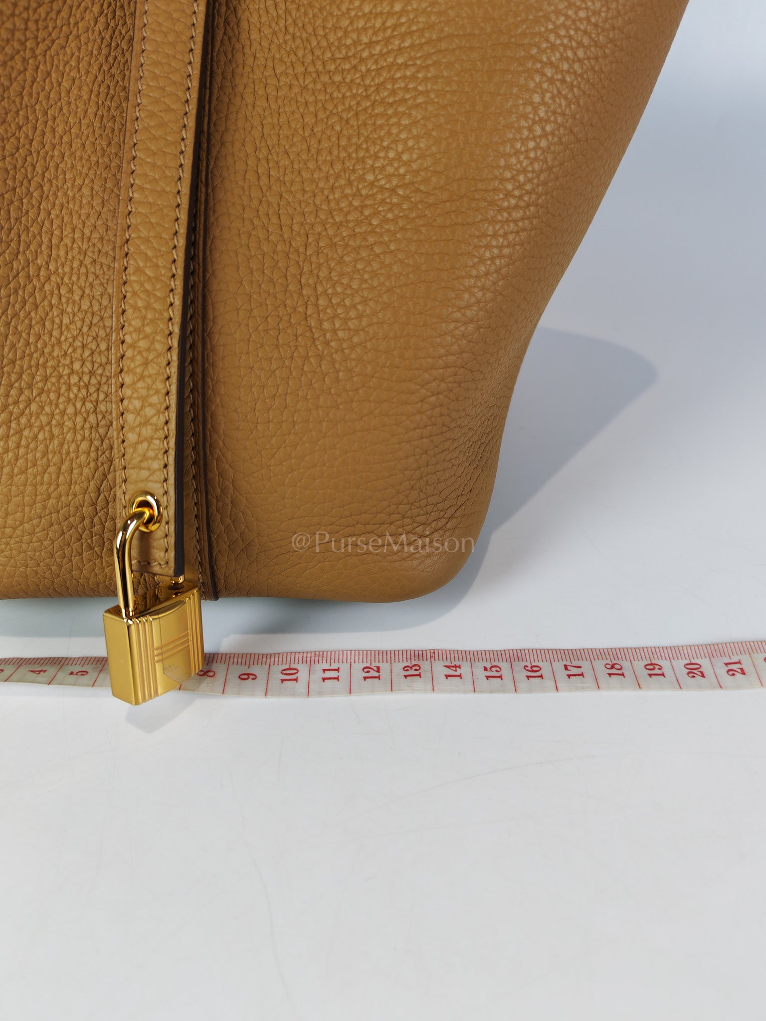 Picotin Lock 18 in Biscuit Clemence Leather Gold Hardware Stamp U(2022) | Purse Maison Luxury Bags Shop