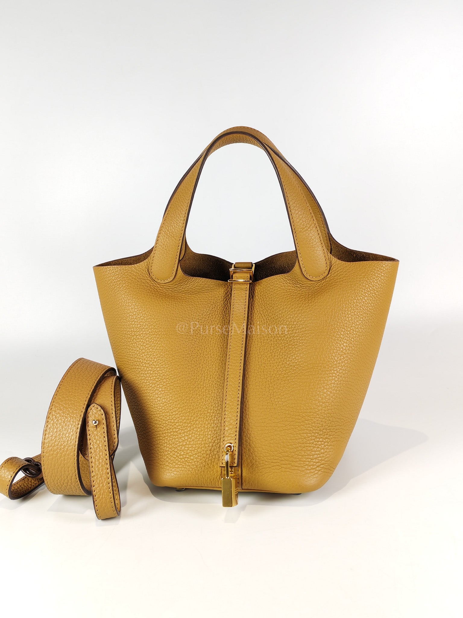 Picotin Lock 18 in Biscuit Clemence Leather Gold Hardware Stamp U(2022) | Purse Maison Luxury Bags Shop