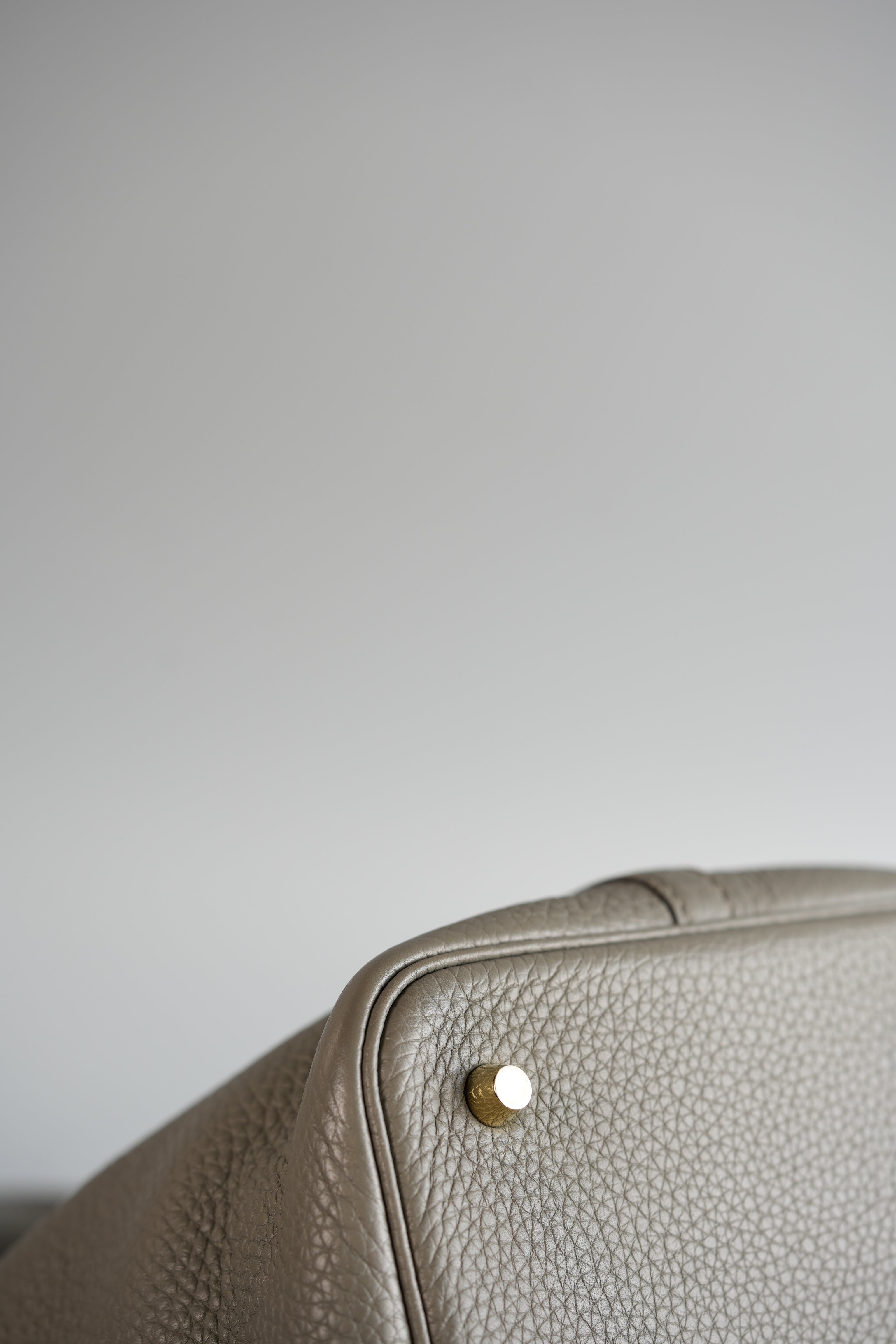 Picotin Lock 22 in Gris Clemence Leather and Gold Hardware Stamp B | Purse Maison Luxury Bags Shop