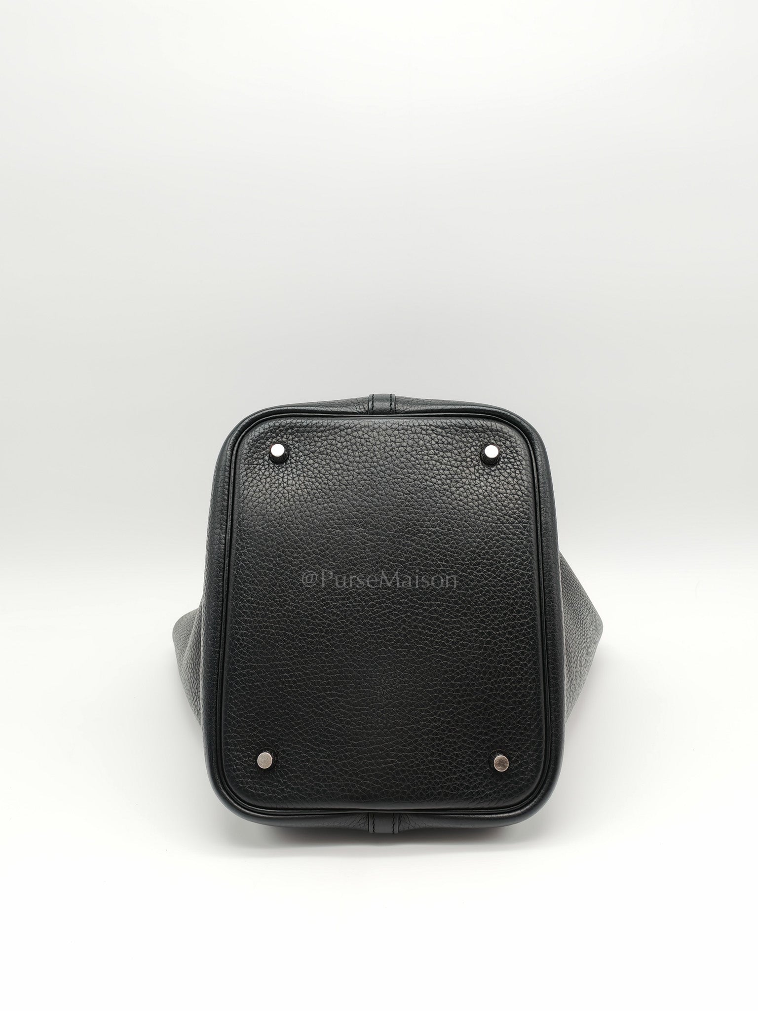 Picotin 22 in Noir Black Clemence Leather & Palladium Hardware Stamp T (2015)