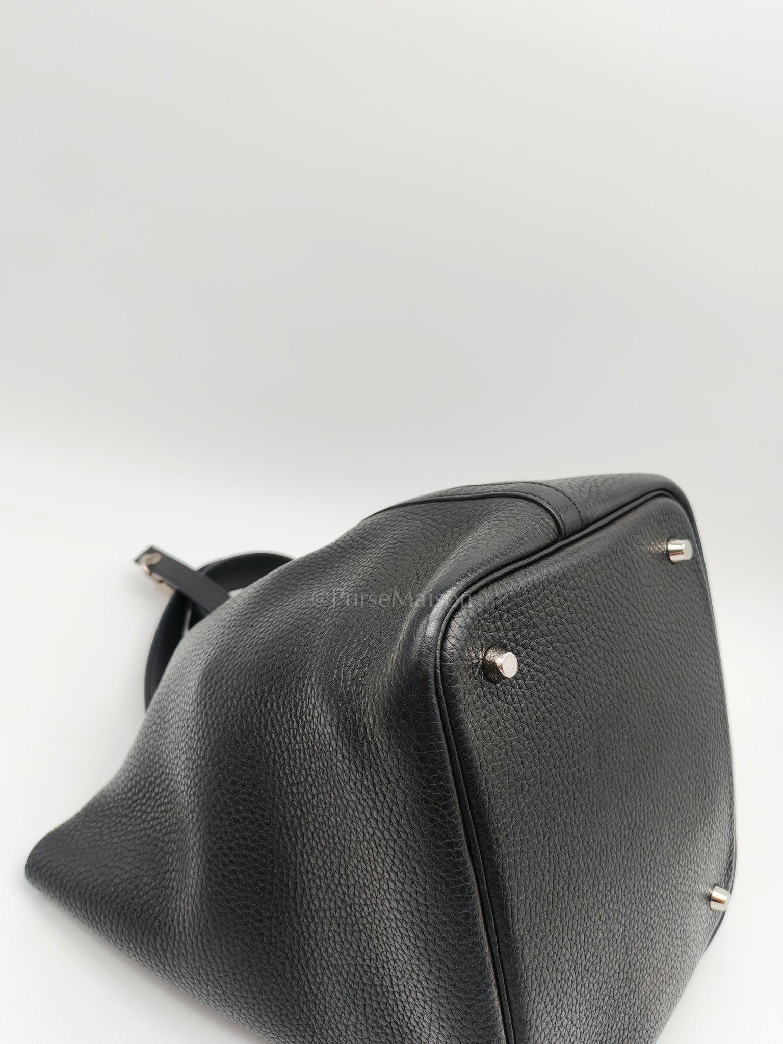 Picotin 22 in Noir Black Clemence Leather & Palladium Hardware Stamp T (2015)