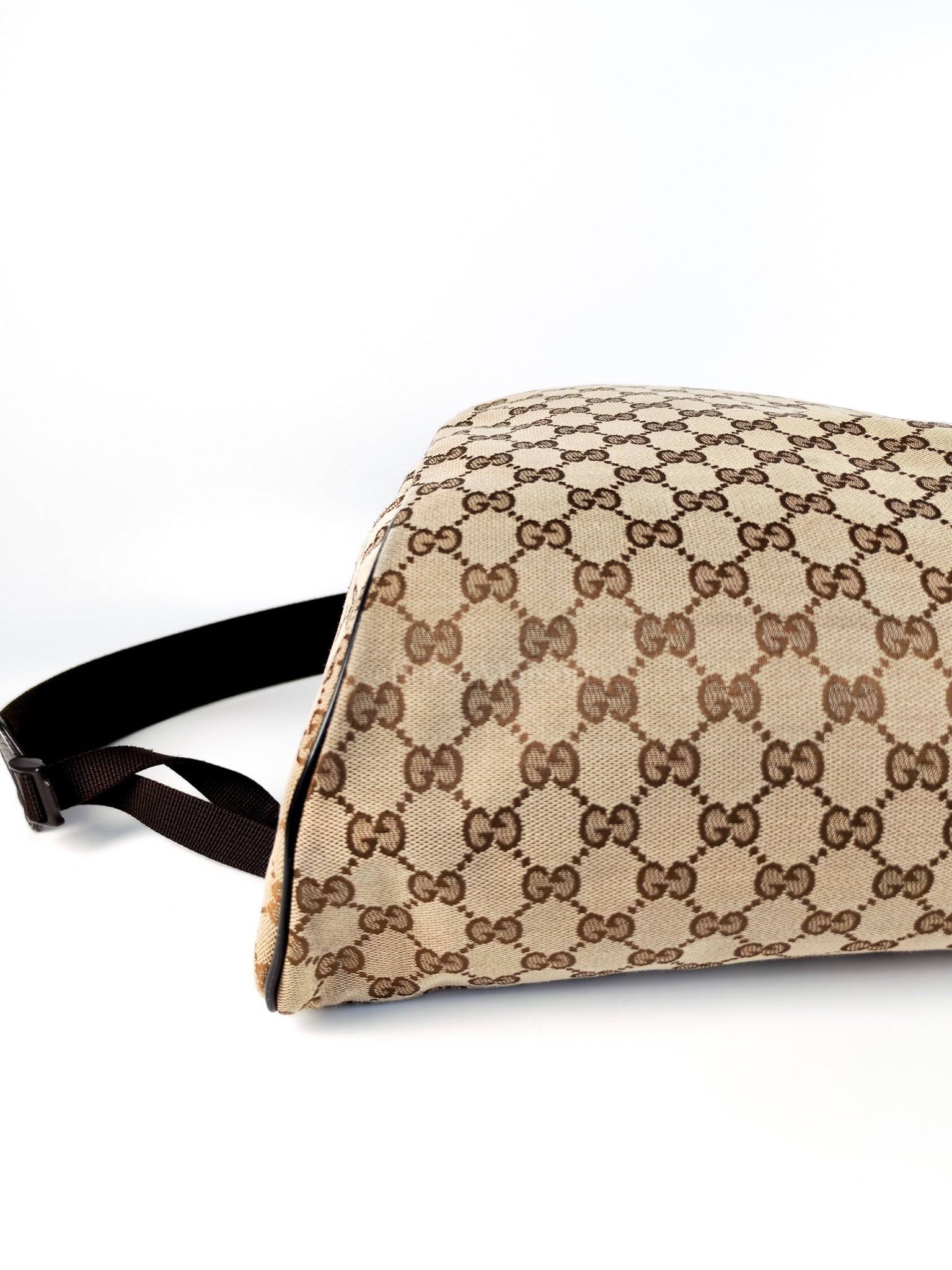 Backpack in Beige GG Supreme Canvas