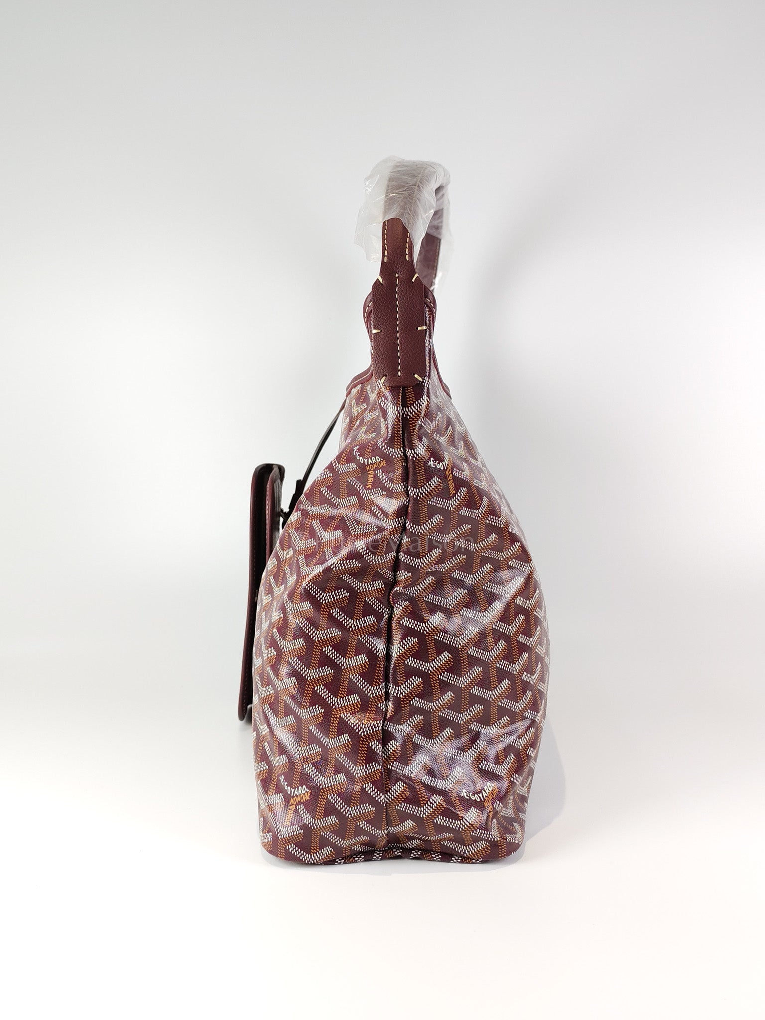 Boheme PM Burgundy in Goyardine Canvas