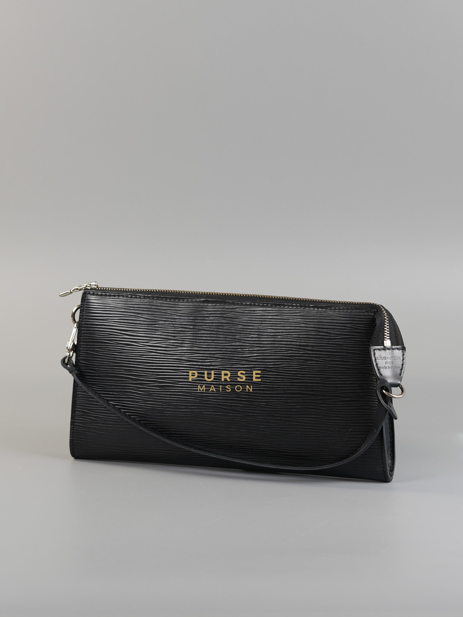 Pochette Accessories Black Epi Leather in Silver Hardware ( Date Code: AR0018) | Purse Maison Luxury Bags Shop