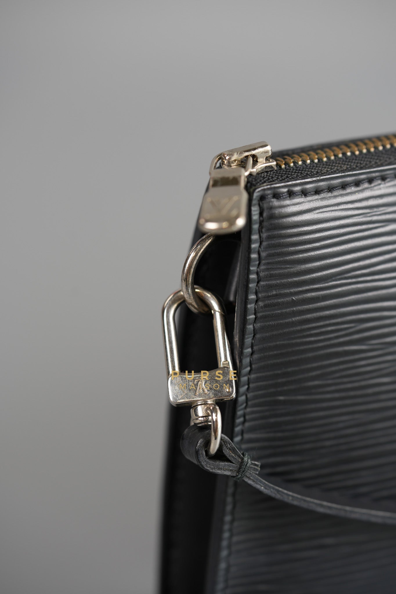 Pochette Accessories Black Epi Leather in Silver Hardware ( Date Code: AR0018) | Purse Maison Luxury Bags Shop