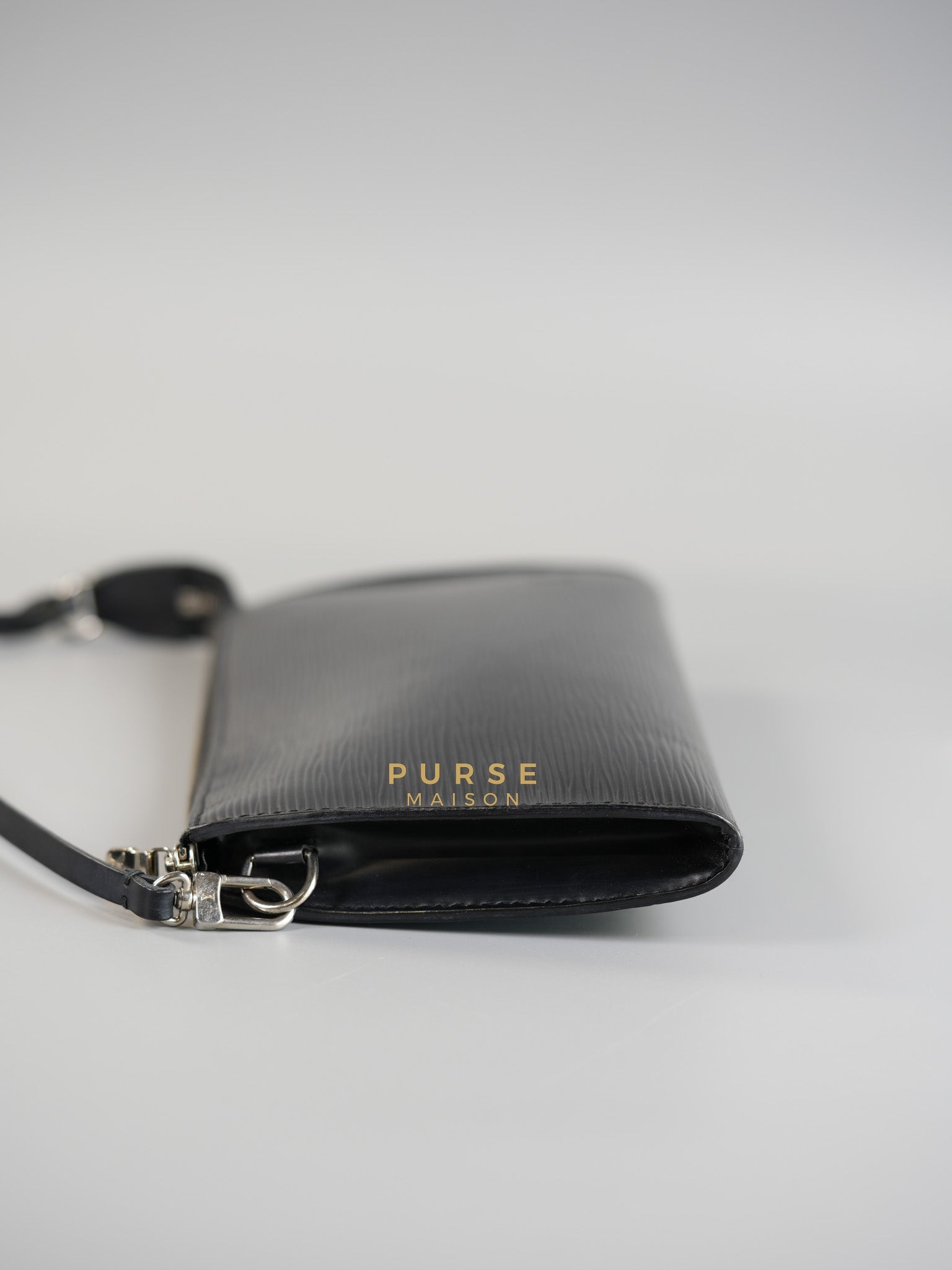 Pochette Accessories Black Epi Leather in Silver Hardware ( Date Code: AR0018) | Purse Maison Luxury Bags Shop