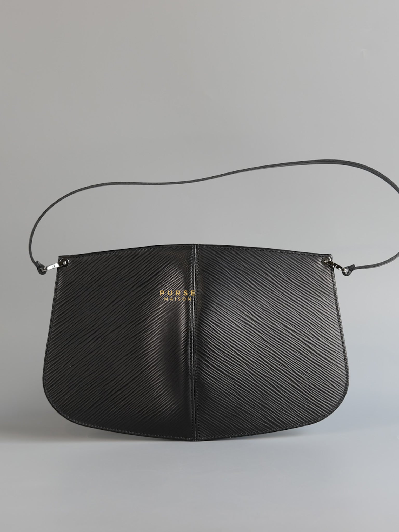 Pochette Demi-Lune Black Epi Leather Hand bag (microchip) | Purse Maison Luxury Bags Shop