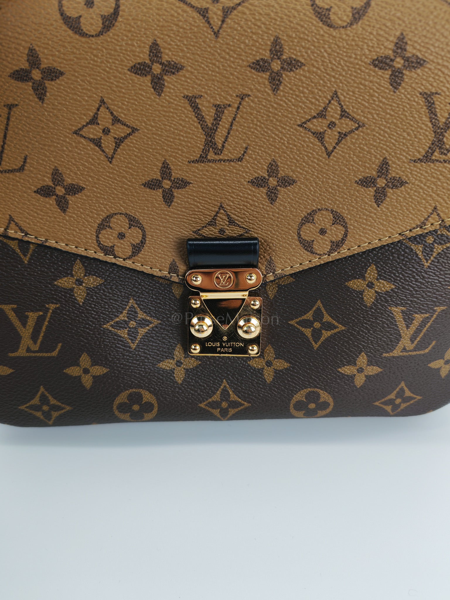 Pochette Metis in Reverse Monogram Canvas (Date Code: FO5129) | Purse Maison Luxury Bags Shop
