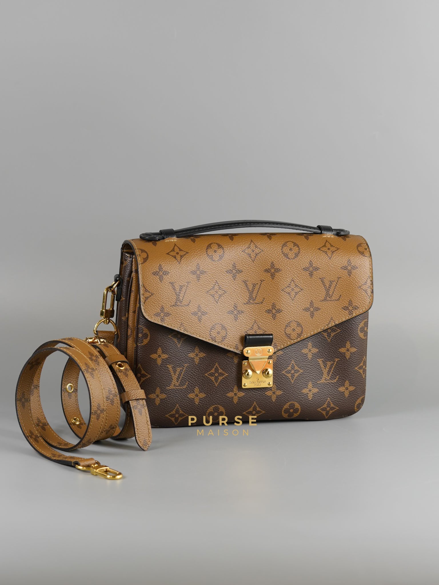 Pochette Metis in Reverse Monogram (Date Code: DR2139) | Purse Maison Luxury Bags Shop