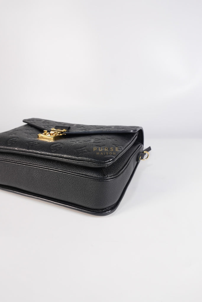Pochette Metis MM in Black Empreinte Leather (Microchip) | Purse Maison Luxury Bags Shop