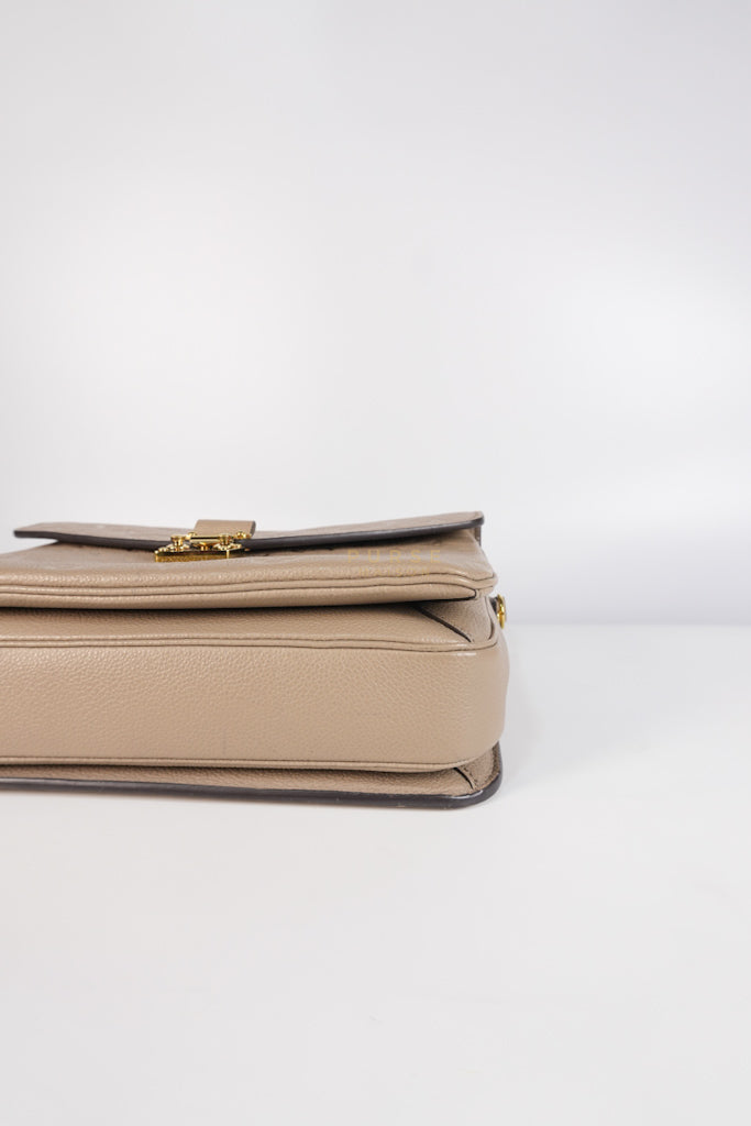 Pochette Metis Tourterelle Empreinte Leather (Date code: AR5200) | Purse Maison Luxury Bags Shop