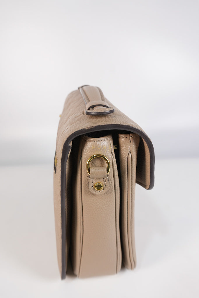 Pochette Metis Tourterelle Empreinte Leather (Date code: AR5200) | Purse Maison Luxury Bags Shop