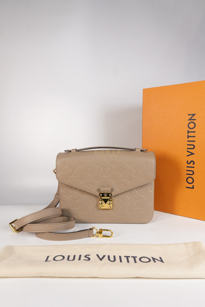 Pochette Metis Tourterelle Empreinte Leather (Date code: AR5200) | Purse Maison Luxury Bags Shop
