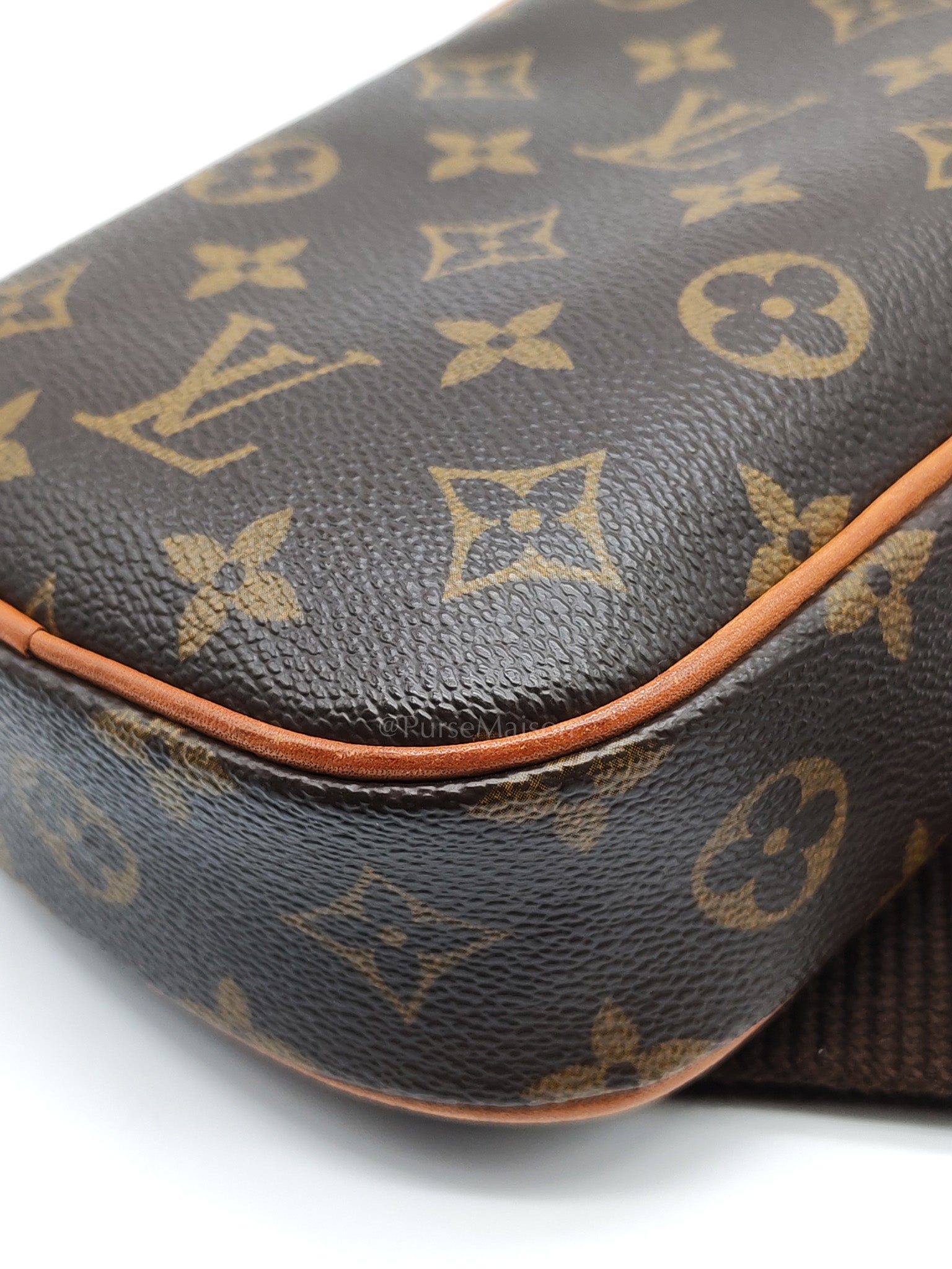 Pochette Gange Chest Bag in Monogram Canvas (Date Code: CA1024)