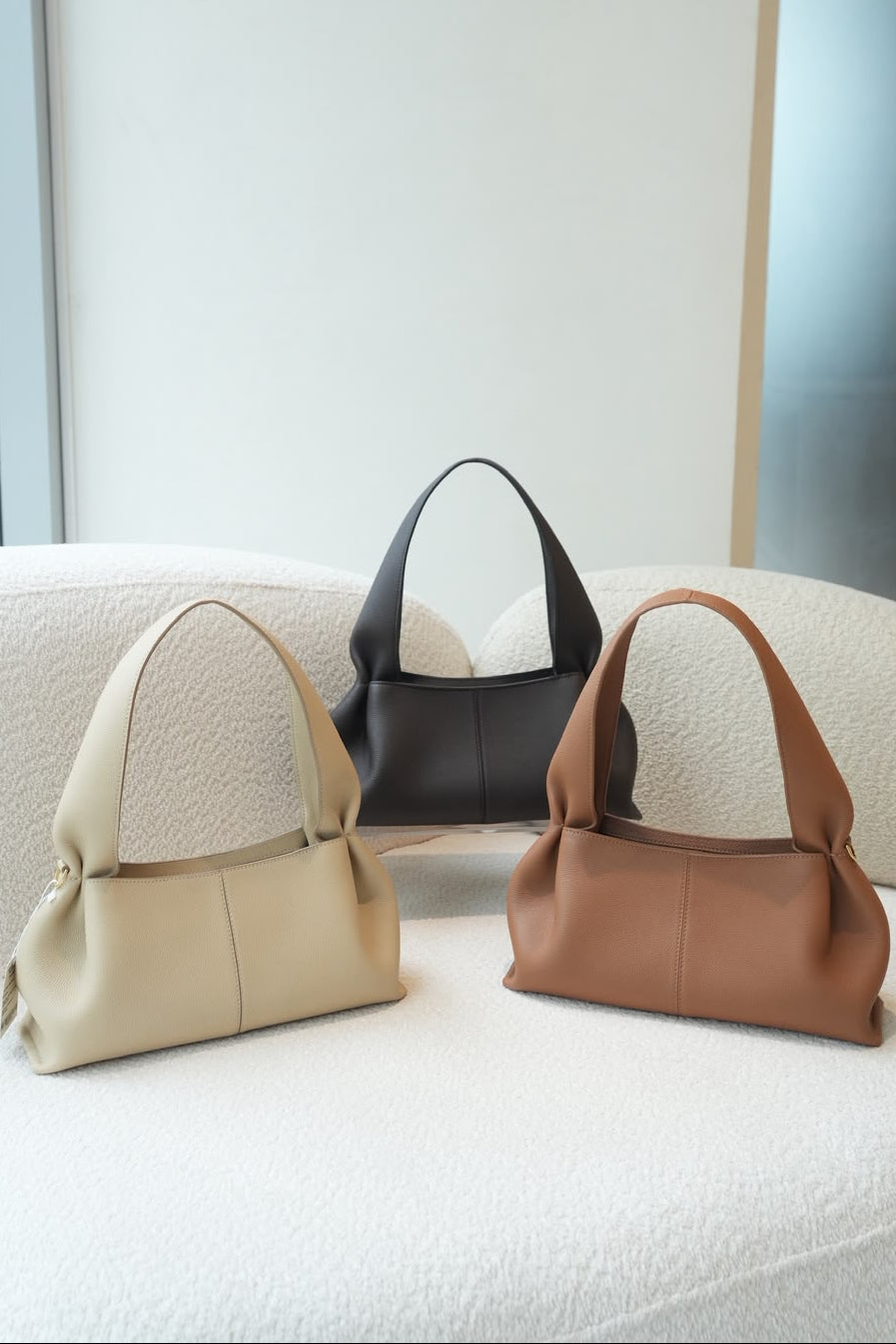 Polene Numéro Neuf East West in Camel Graine Textured Leather