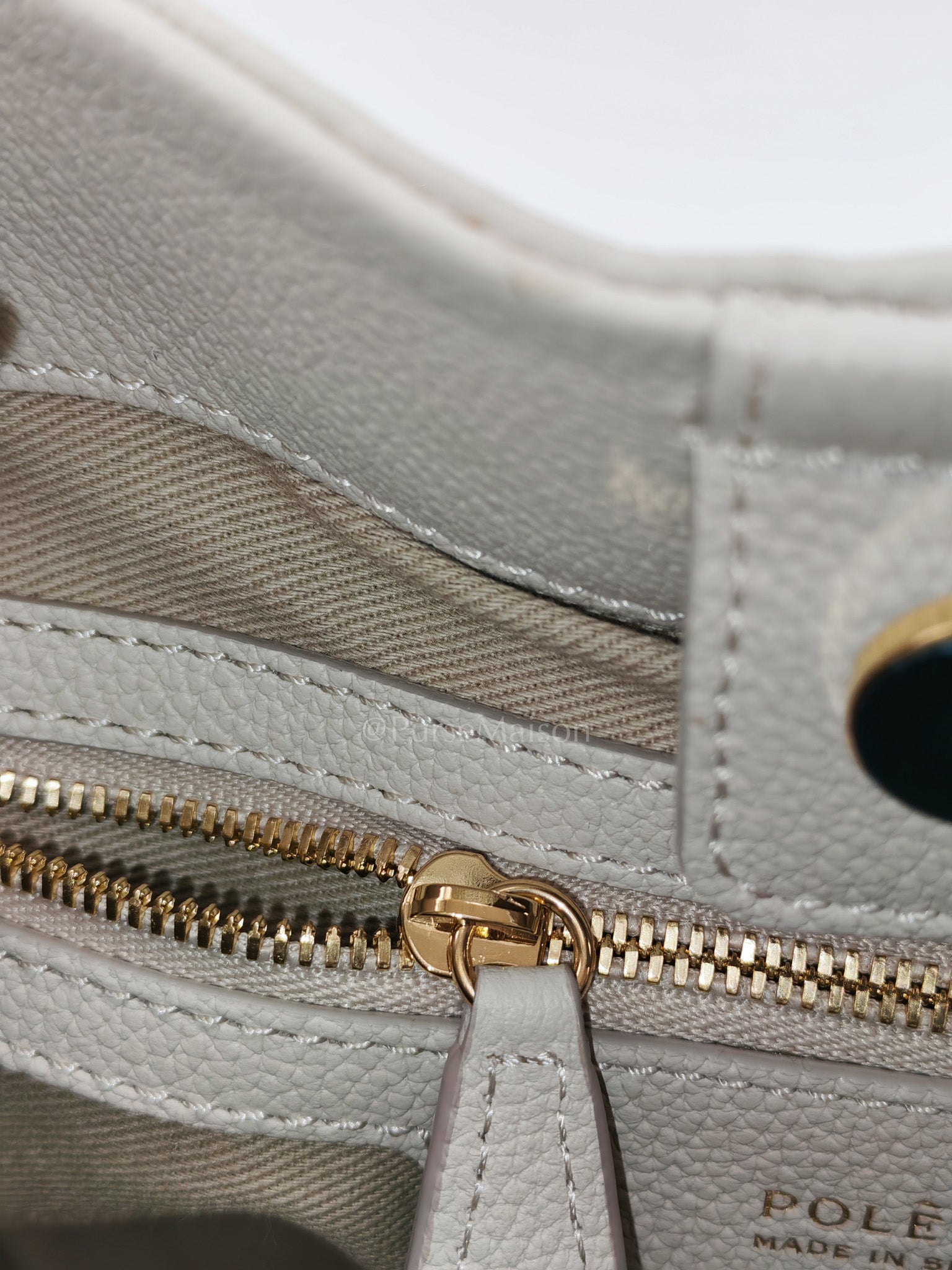 Neuf in Chalk Graine Leather Shoulder Bag