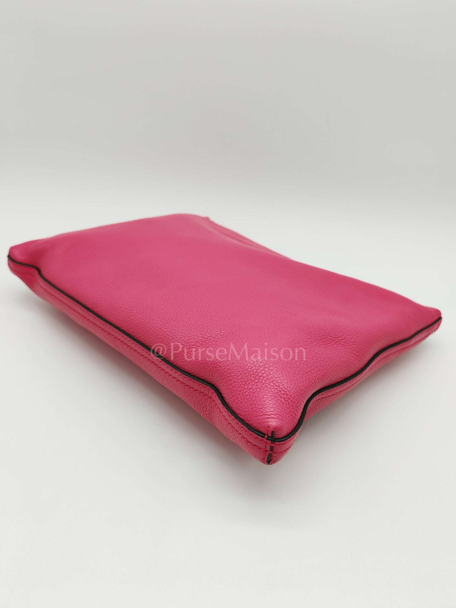 Porfolio Clutch in Pink Gucci Print Prominent Green Logo | Purse Maison Luxury Bags Shop