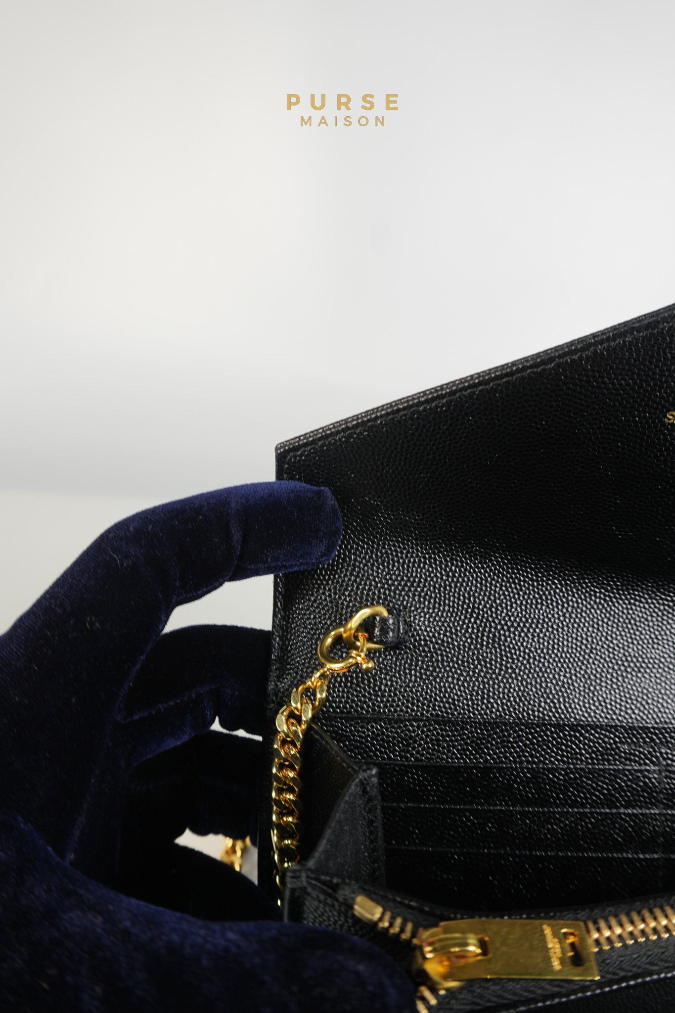 Portefeuille Wallet with Chain in Black Grain De Poudre Leather Gold Hardware | Purse Maison Luxury Bags Shop