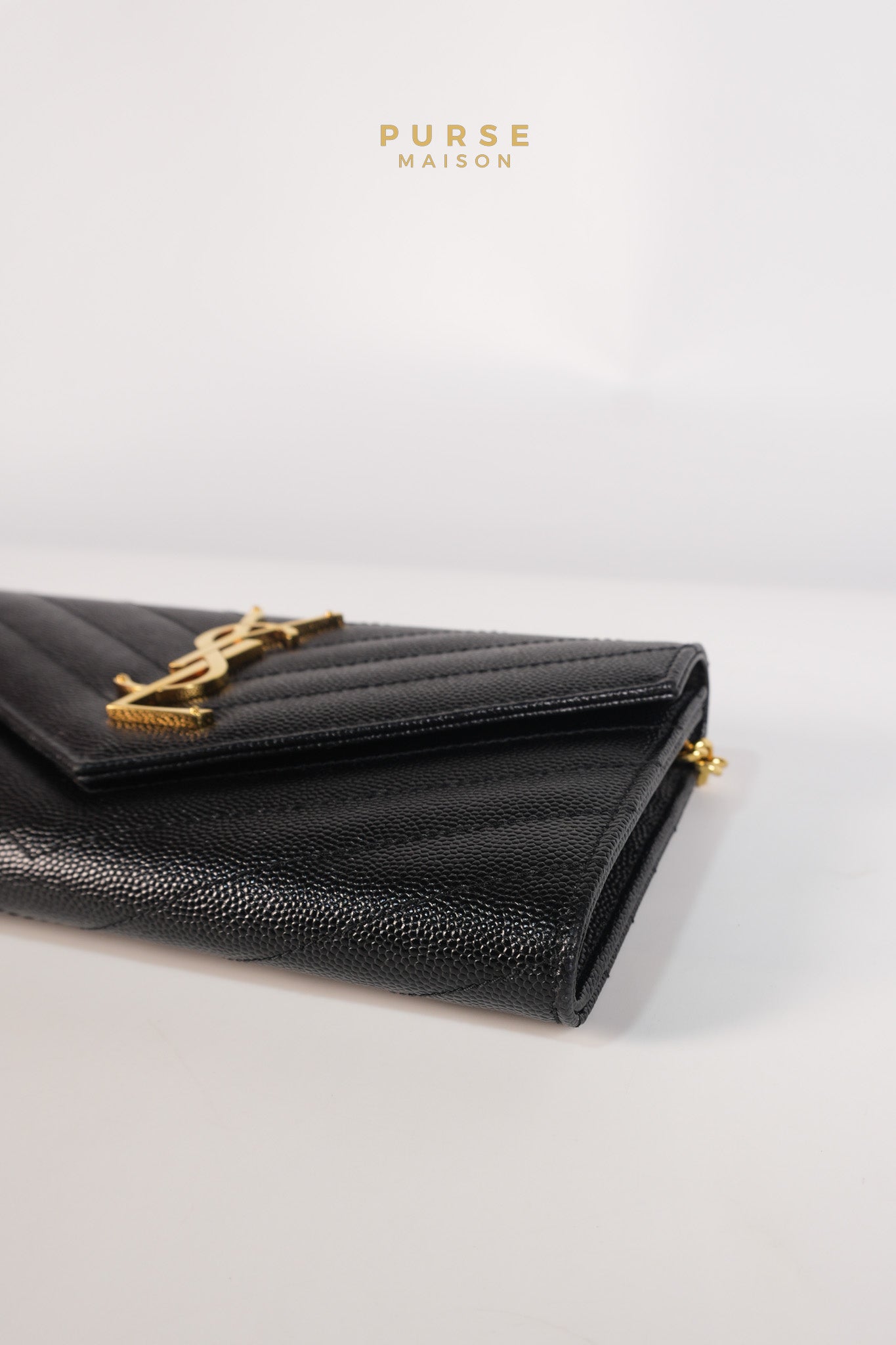 Portefeuille Wallet with Chain in Black Grain De Poudre Leather Gold Hardware | Purse Maison Luxury Bags Shop