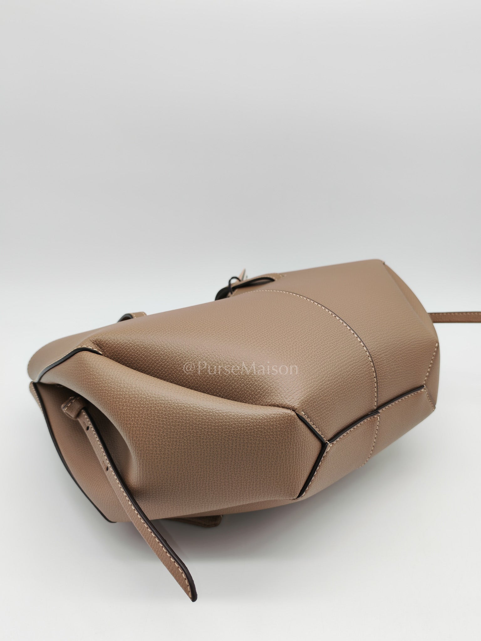 Cyme Mini in Root Graine Leather Shoulder Bag