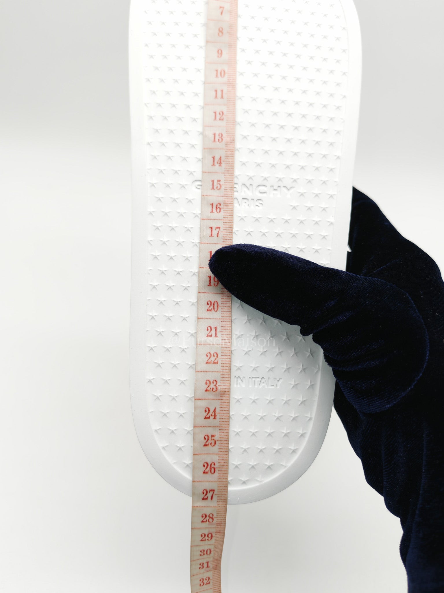 White Rubber Pool Slides Size 40EU (26 cm)