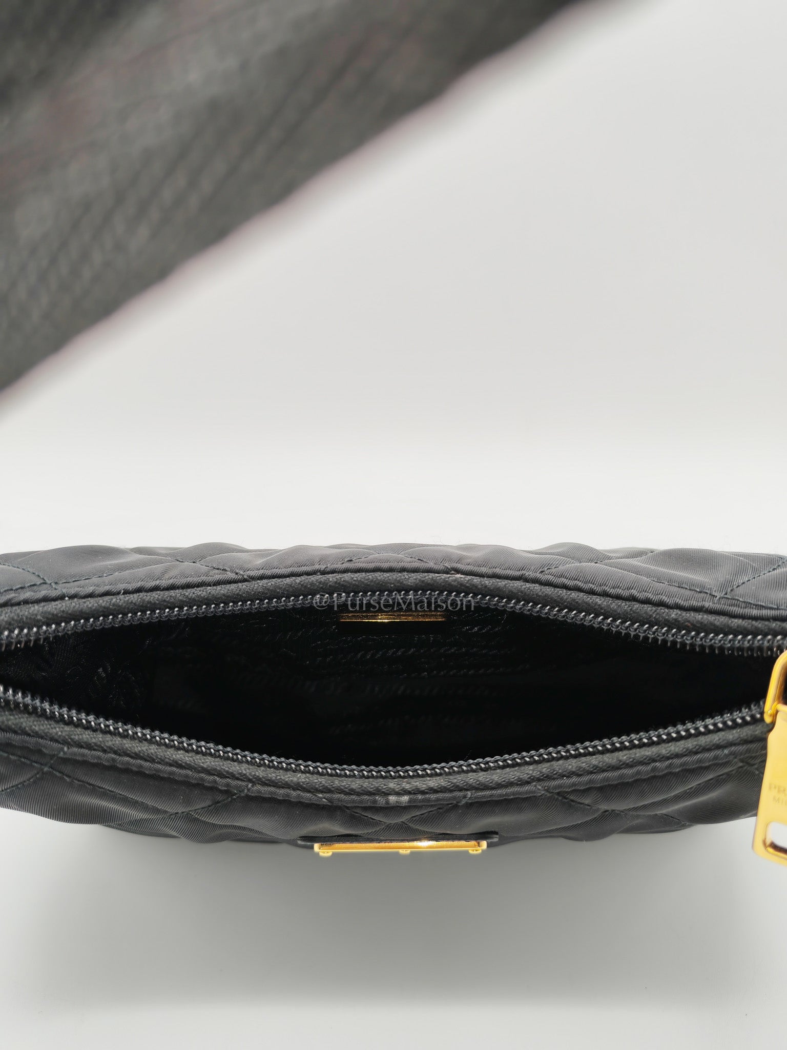 Prada Re-edition in Black Tessuto Nylon Quilted Canvas | Purse Maison Luxury Bags Shop