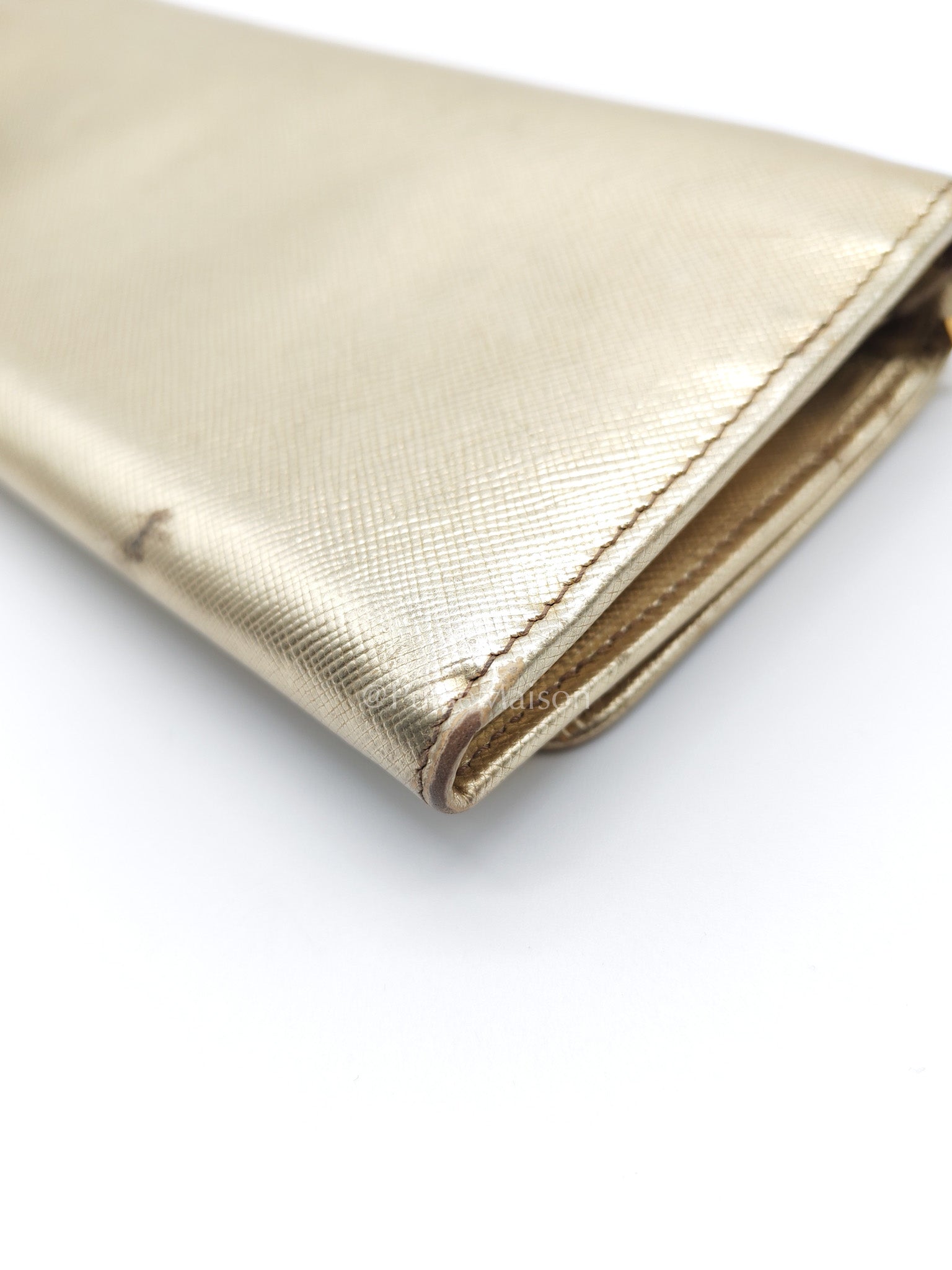 Prada Wallet on Chain Metal Oro in Gold Saffiano Leather and Gold Hardware | Purse Maison Luxury Bags Shop
