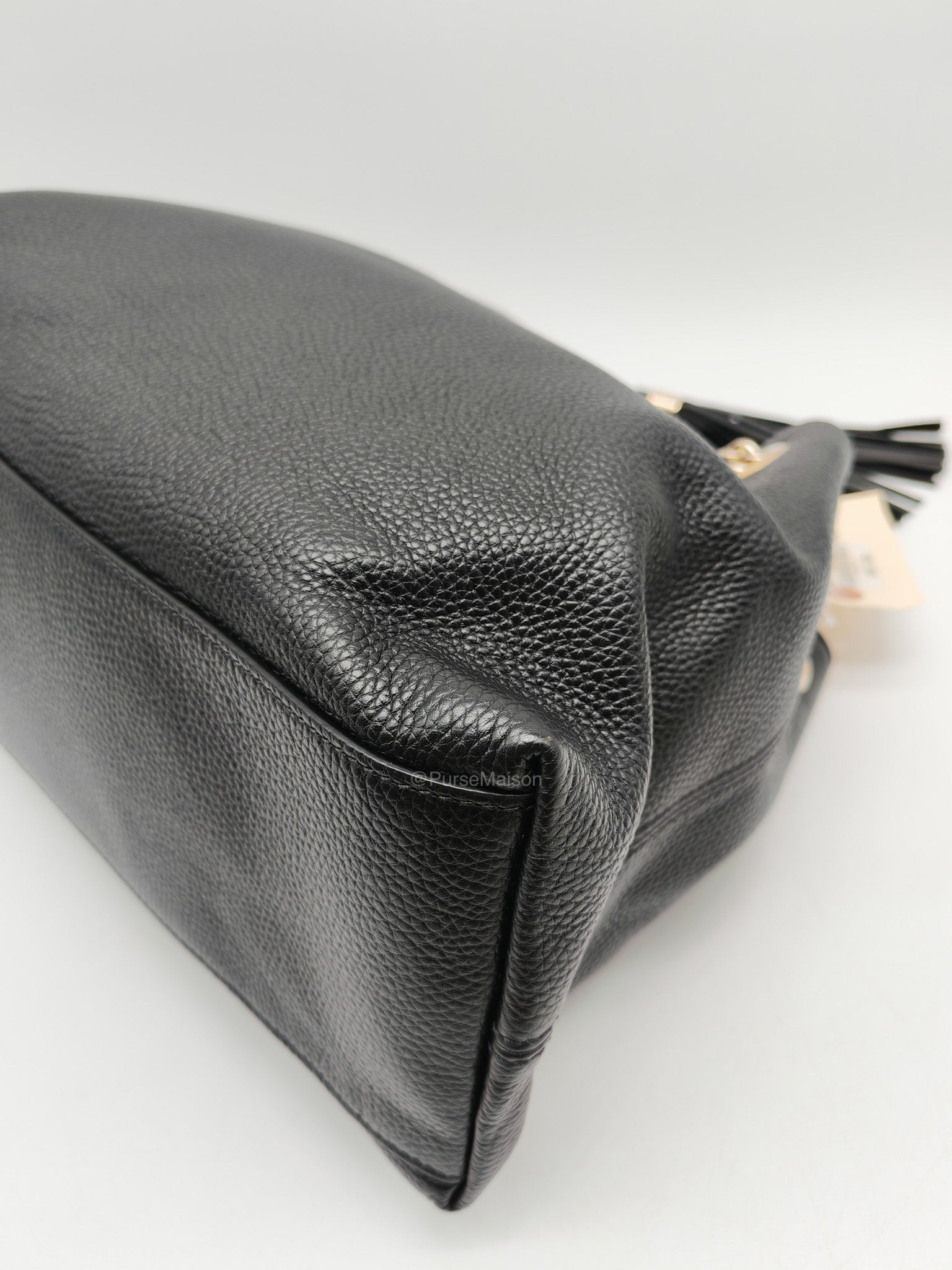 Price: Gucci Soho Chain Shoulder Bag in Black | Purse Maison Luxury Bags Shop