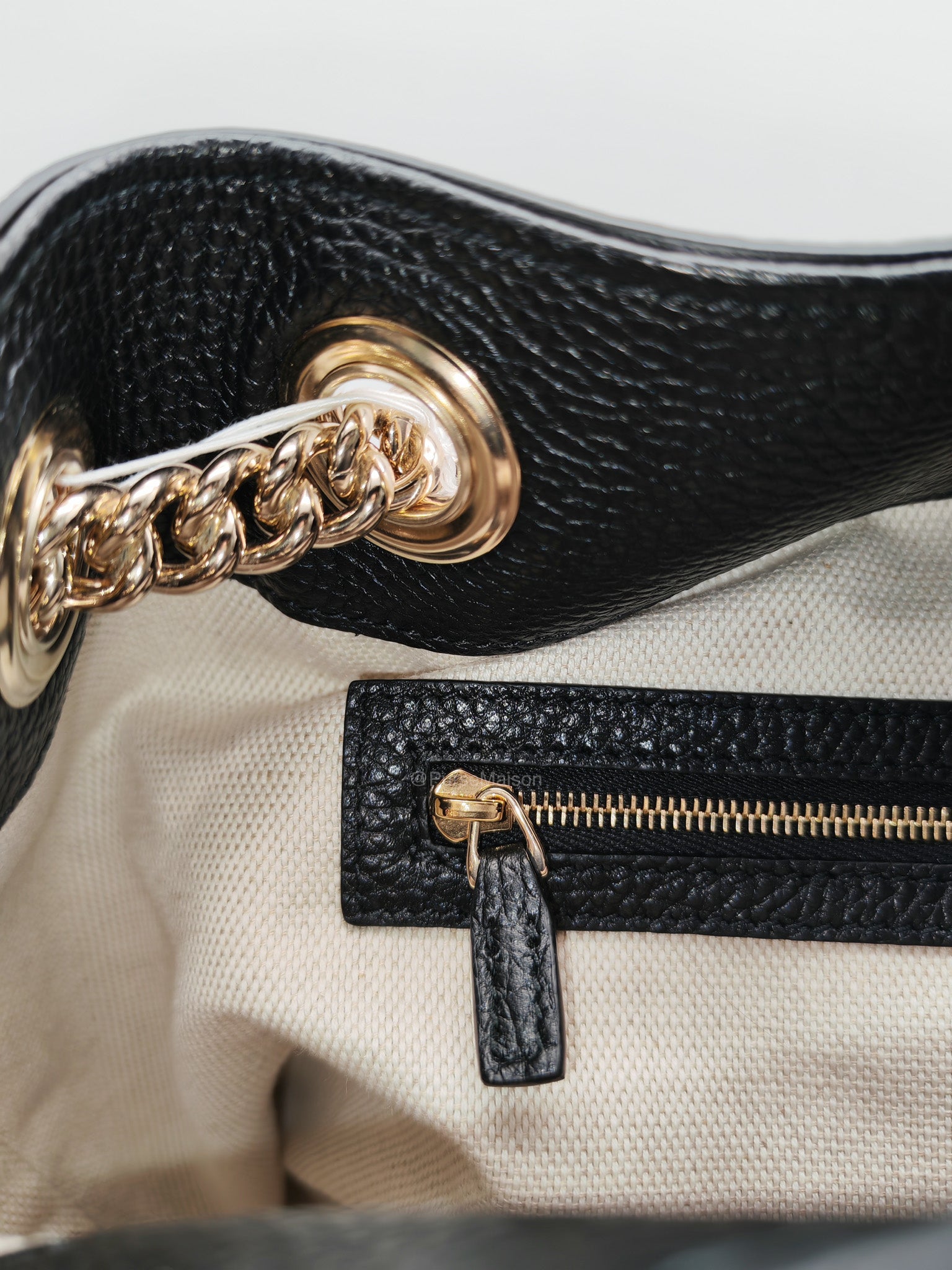 Price: Gucci Soho Chain Shoulder Bag in Black | Purse Maison Luxury Bags Shop
