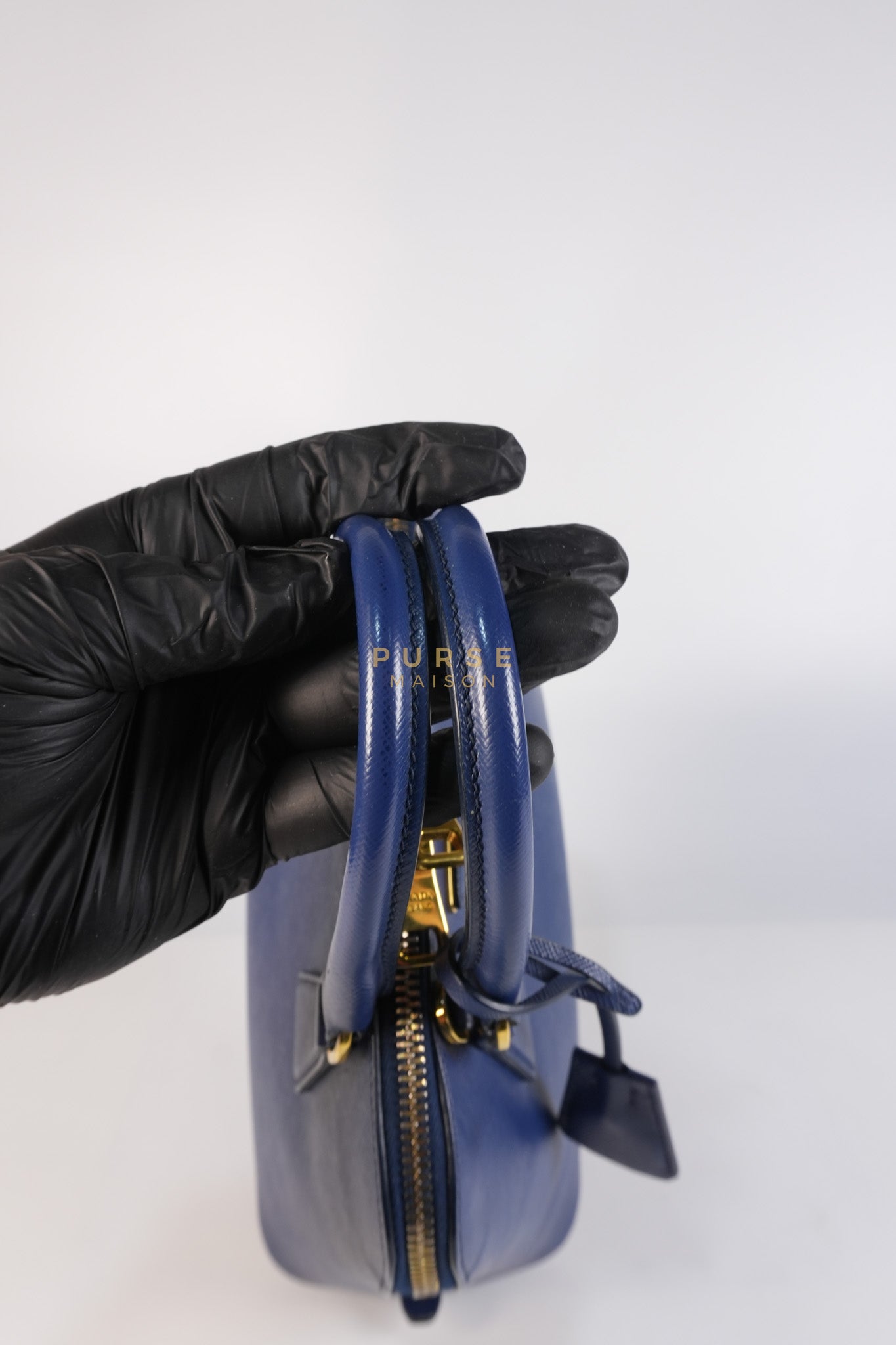 Promenade 2Way Shoulder Bag in Dark Blue Saffiano Lux Leather | Purse Maison Luxury Bags Shop