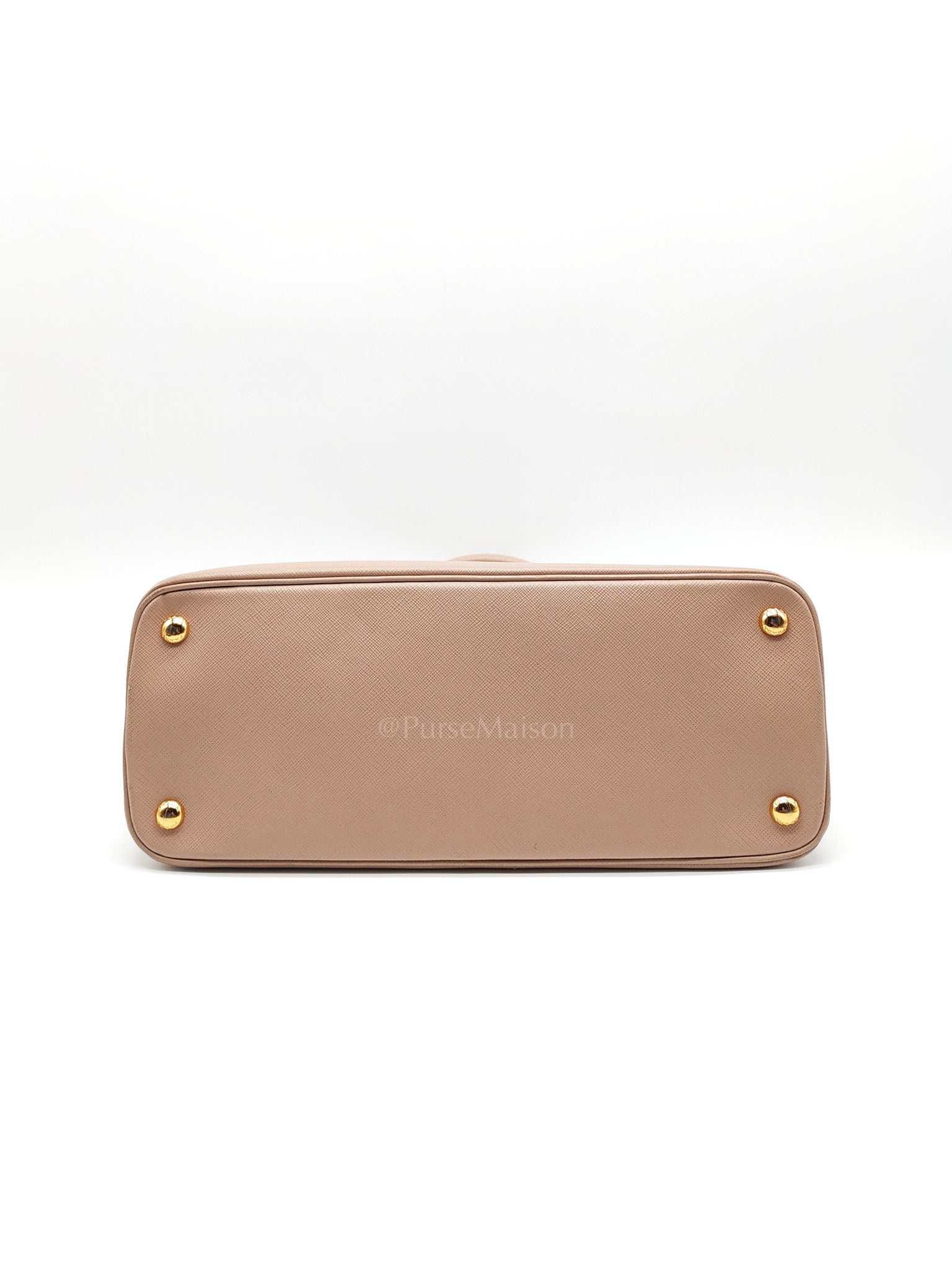 Promenade Bag Medium in Beige Saffiano Lux Leather | Purse Maison Luxury Bags Shop